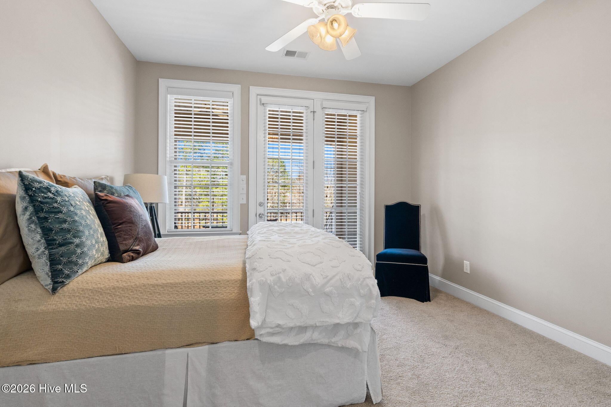 100559683 | Photo 29