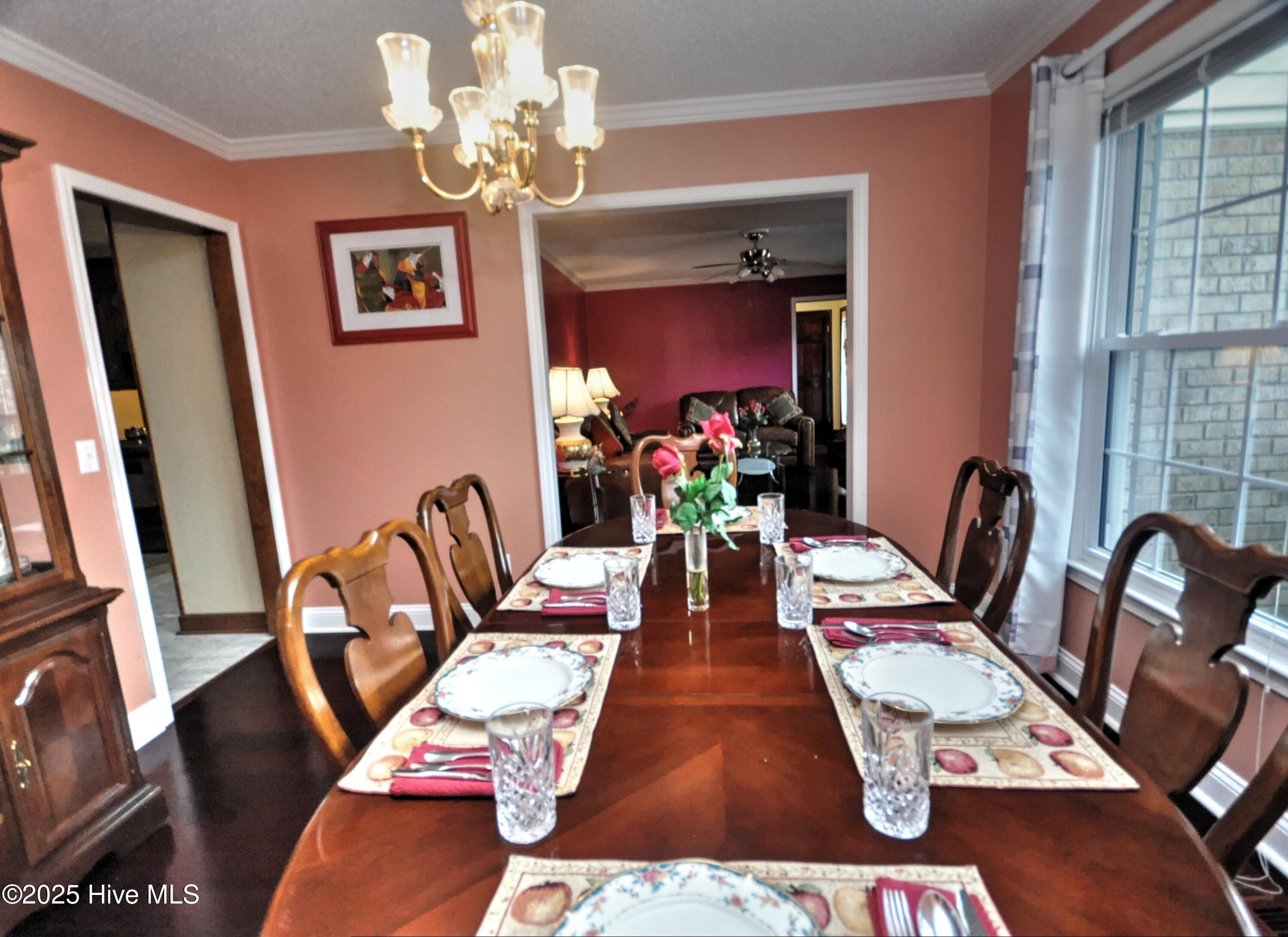 100546216 | Photo 11