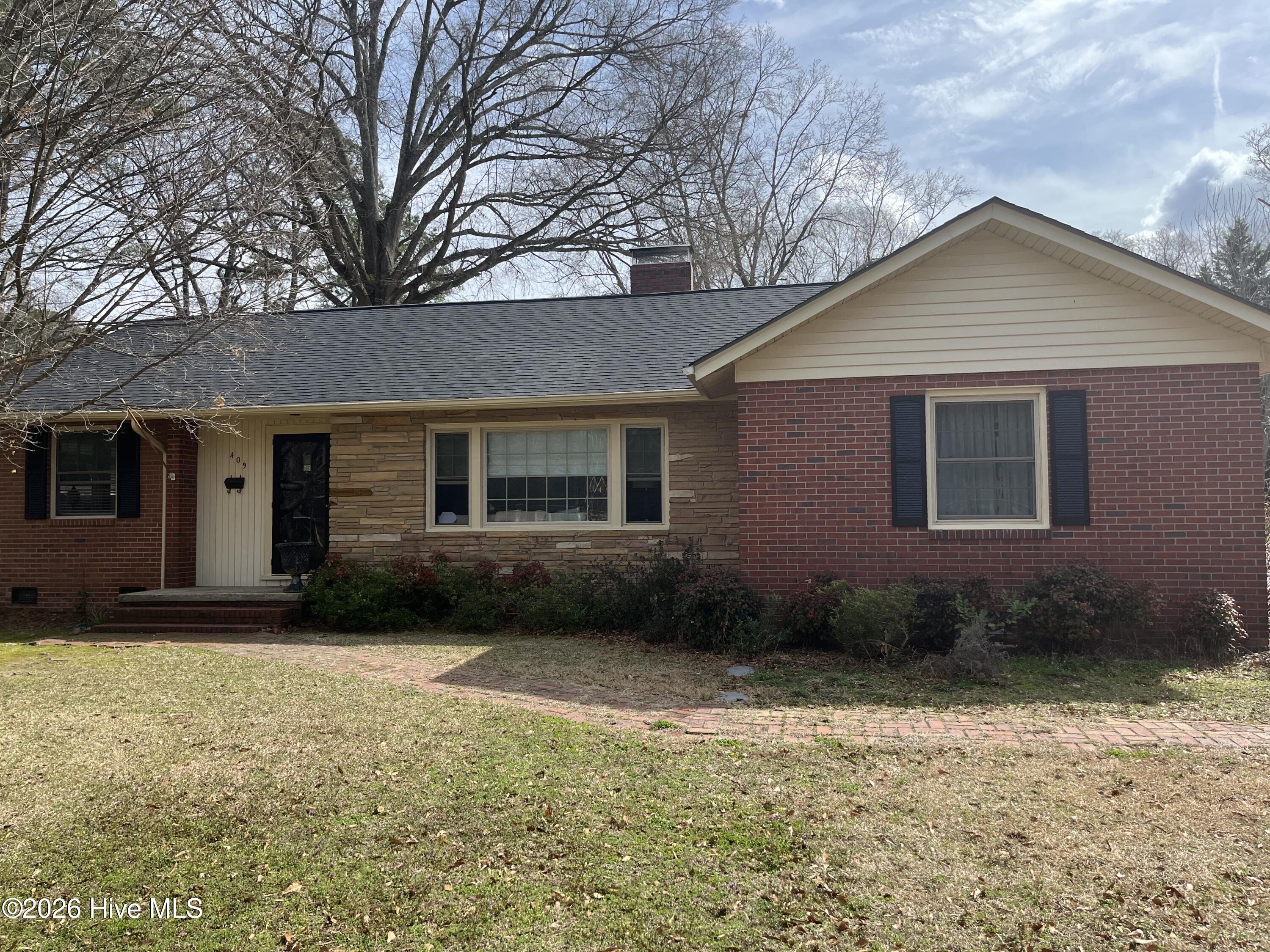 409 Monticello Drive NW, Wilson, NC 27893 Listing Photo  1
