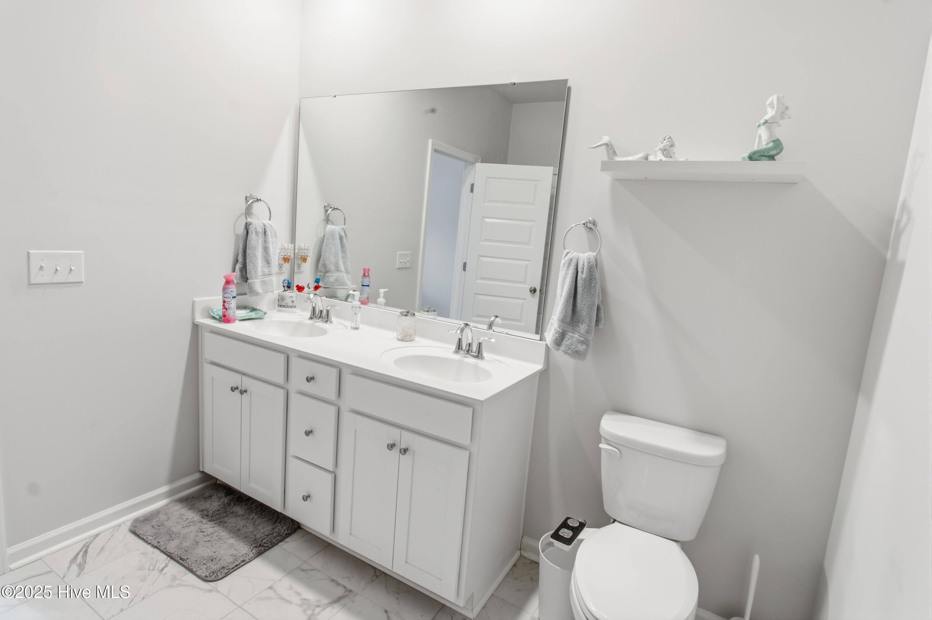 100538754 | Photo 18