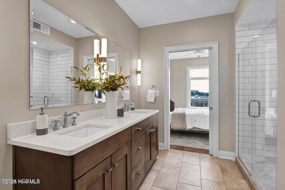 100526322 | Photo 17