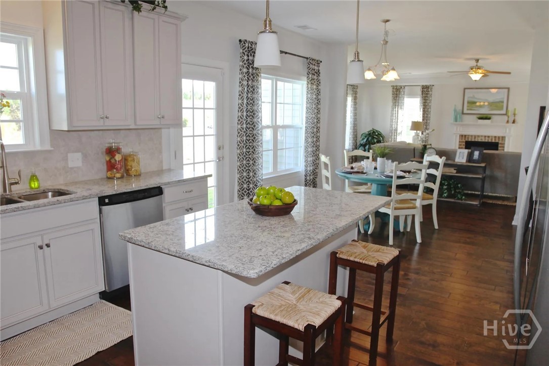 105 Ballasalla Loop, Savannah, GA 31407 Listing Photo  7