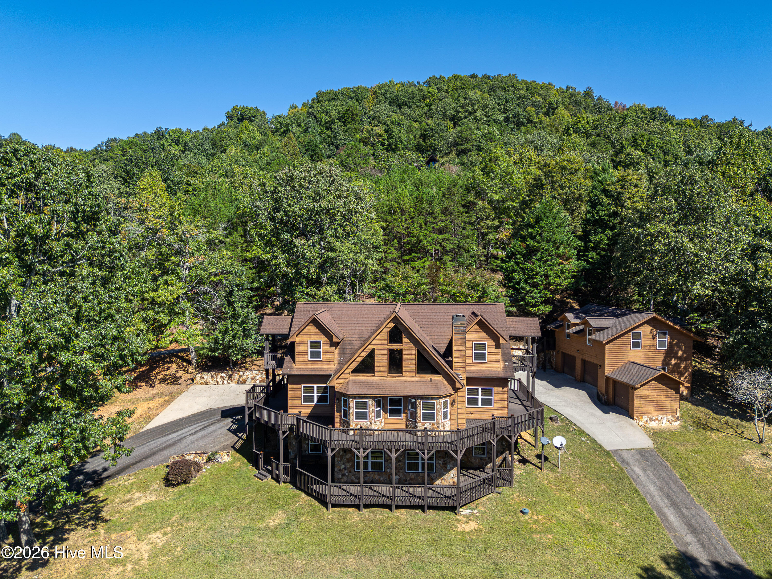 35 Honeysuckle Lane