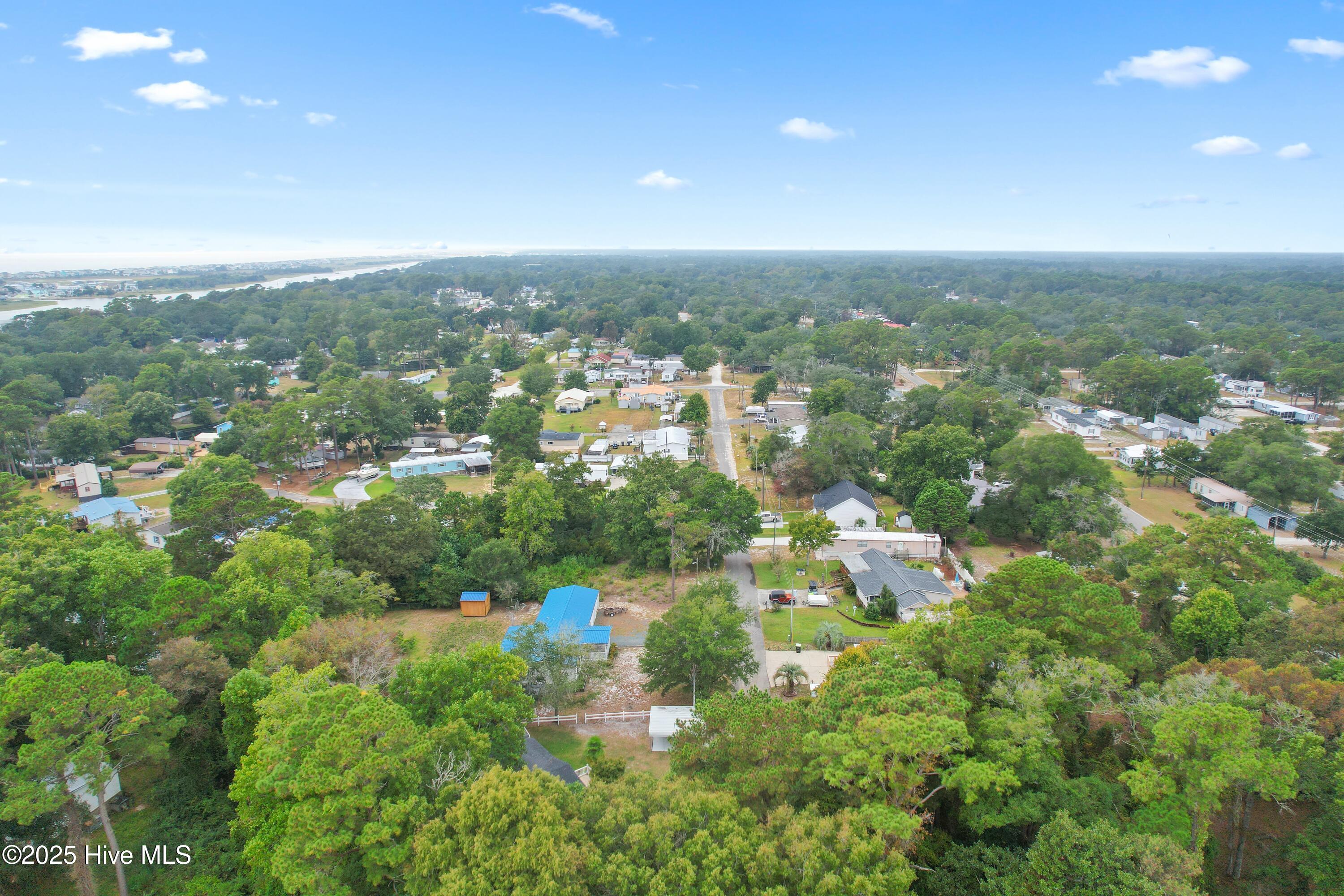 100565495 | Photo 38