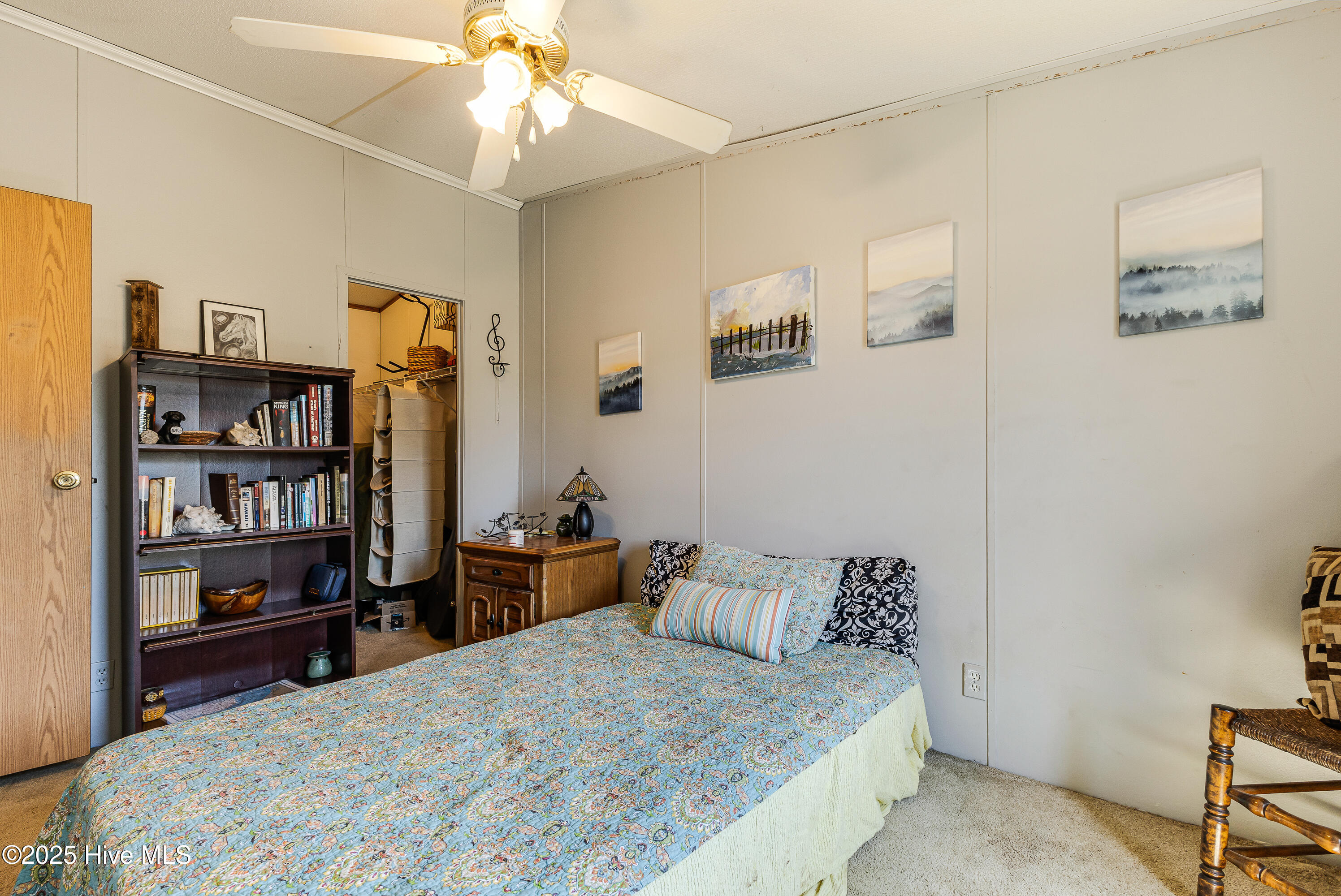 100528928 | Photo 22