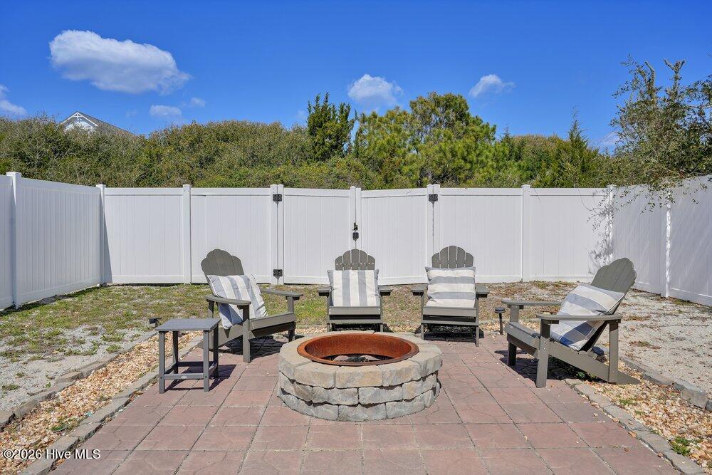 100564441 | Photo 32