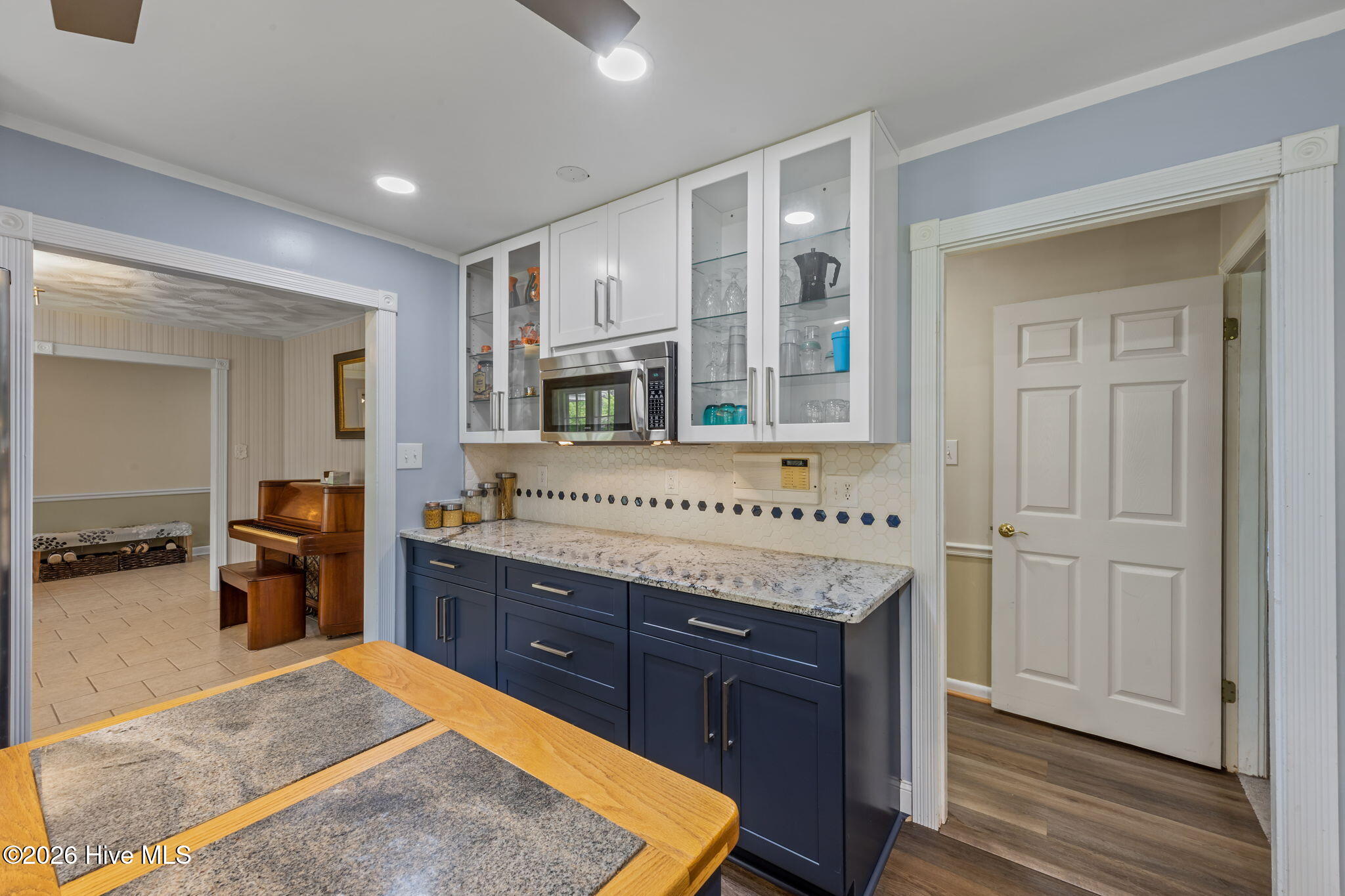 44-web-or-mls-0C0A8757