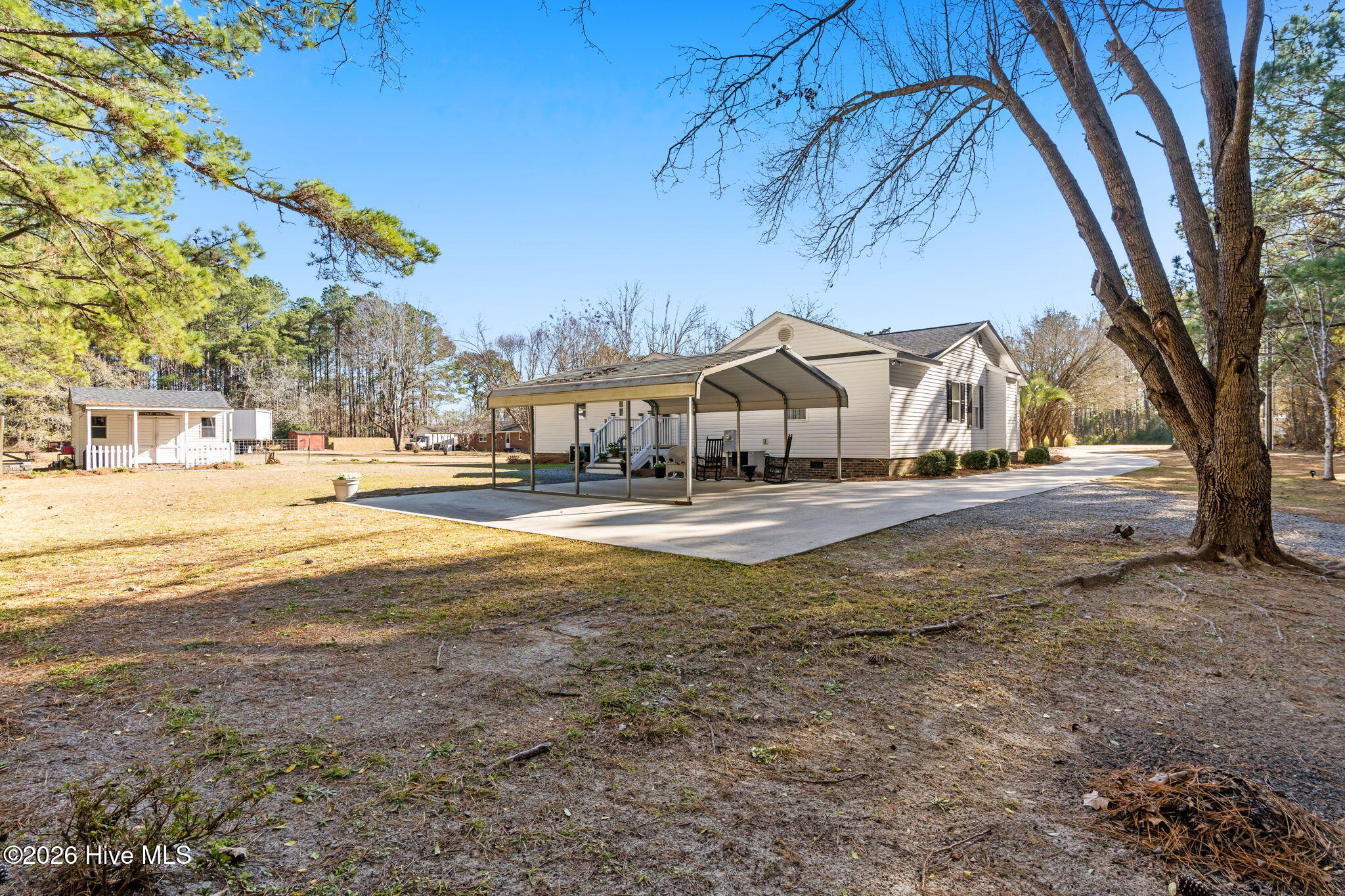 100549779 | Photo 31