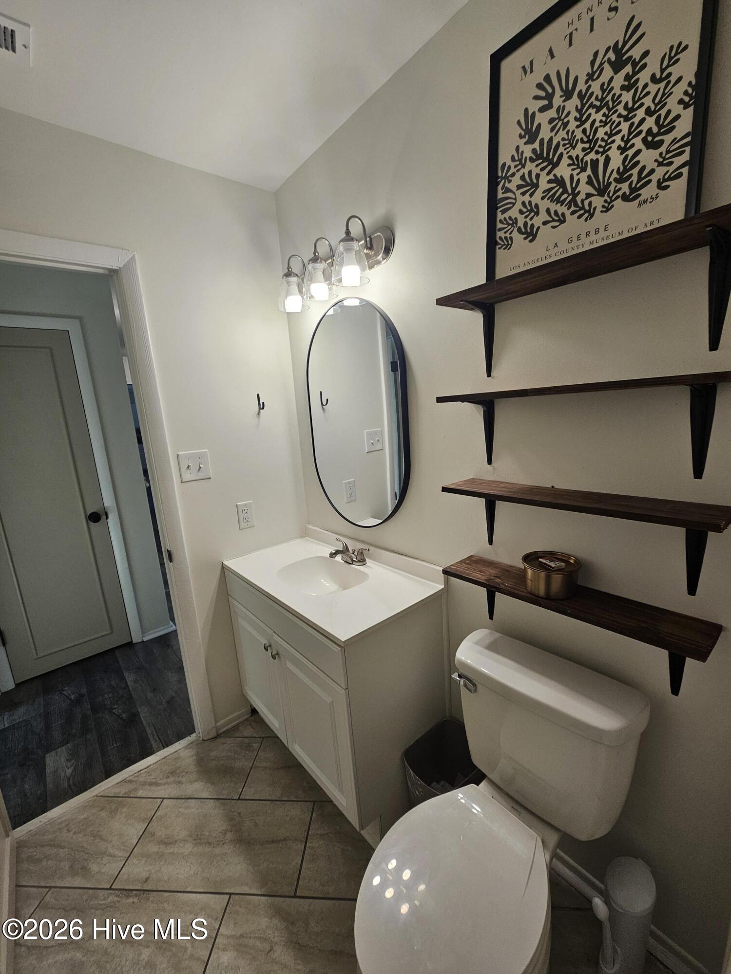 100559274 | Photo 21