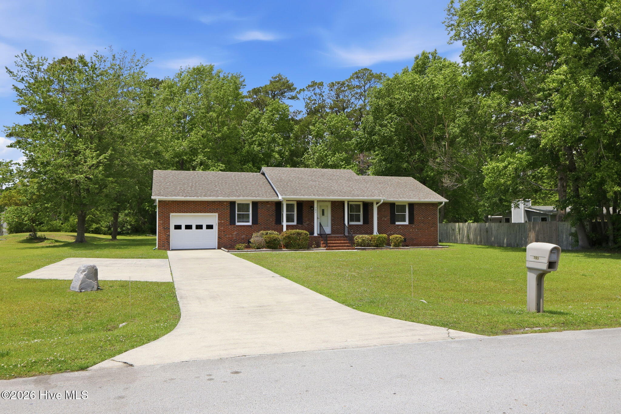 703 Oxford Drive,Morehead City