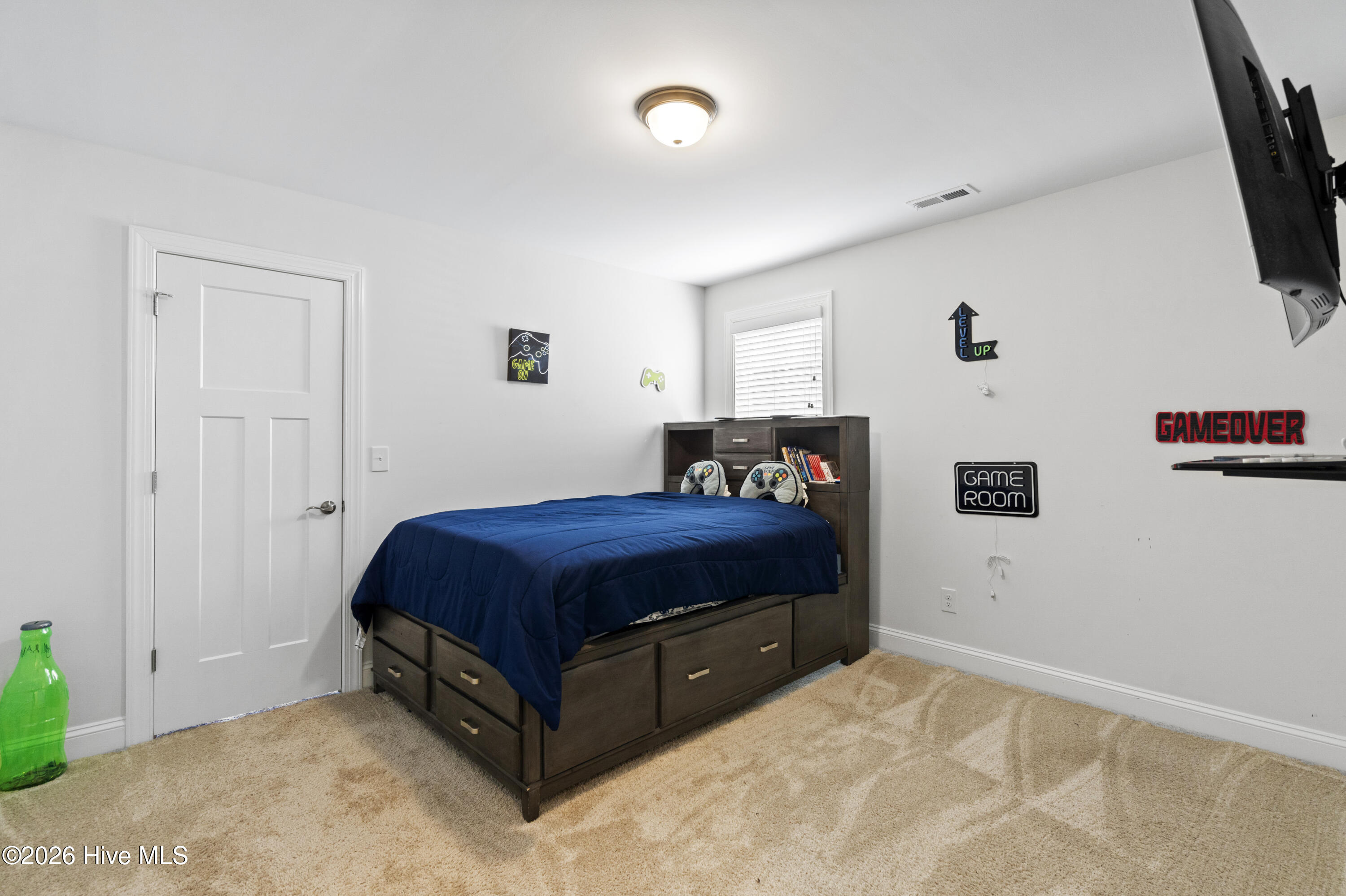 100554092 | Photo 27