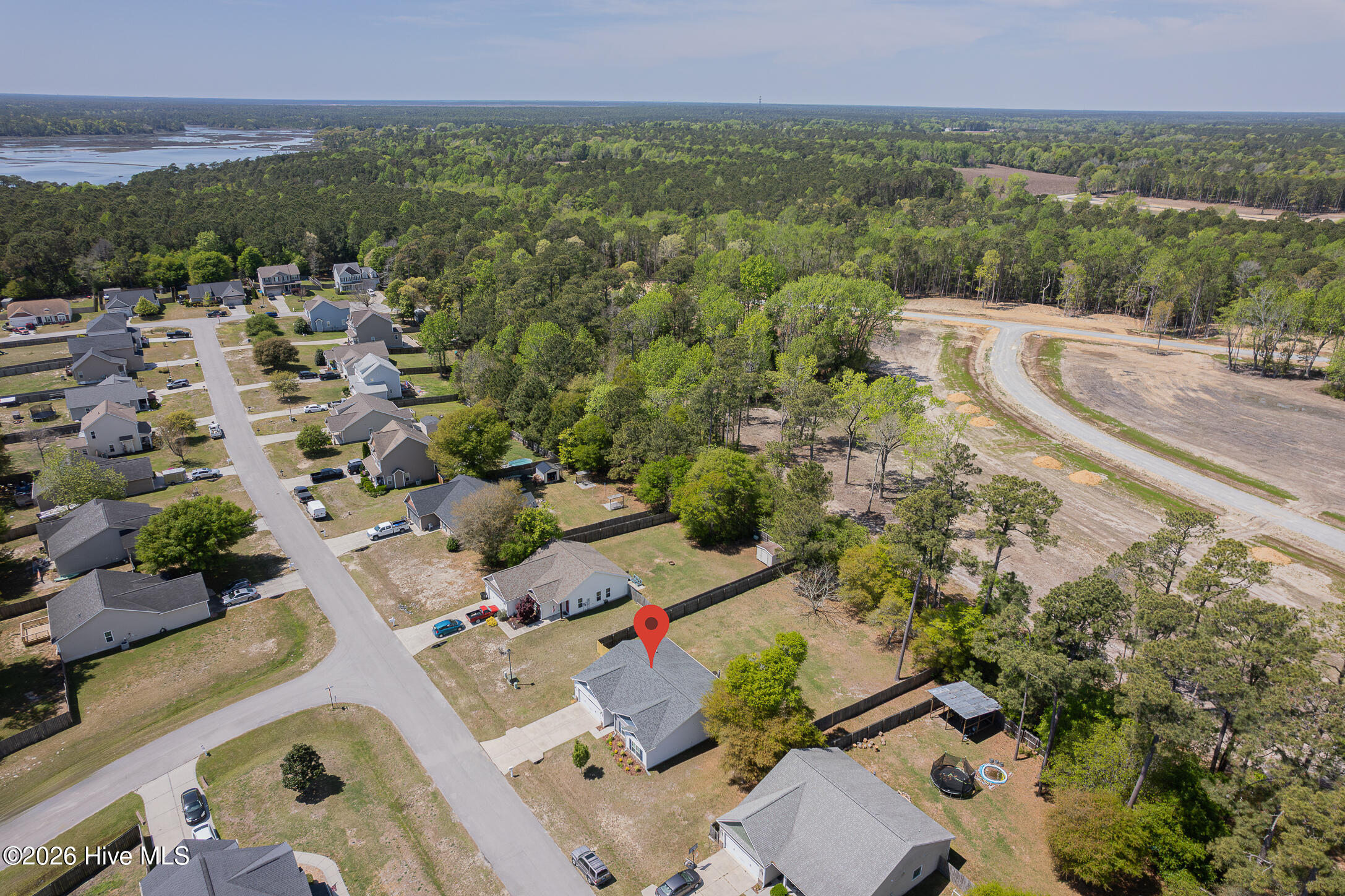 100566582 | Photo 43