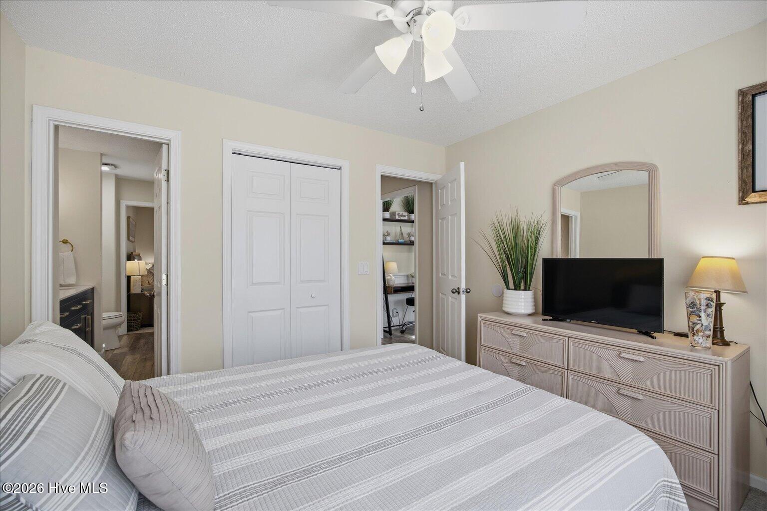 100558776 | Photo 21