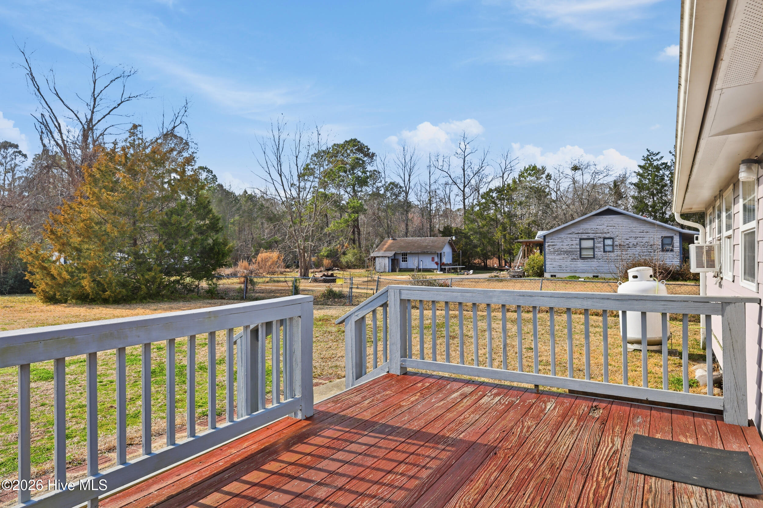 100555953 | Photo 23