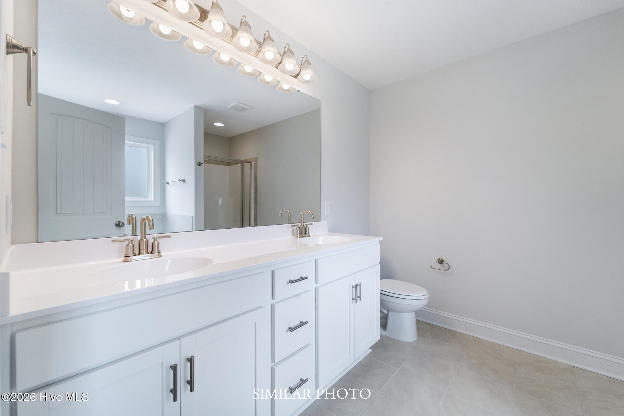 100561344 | Photo 19