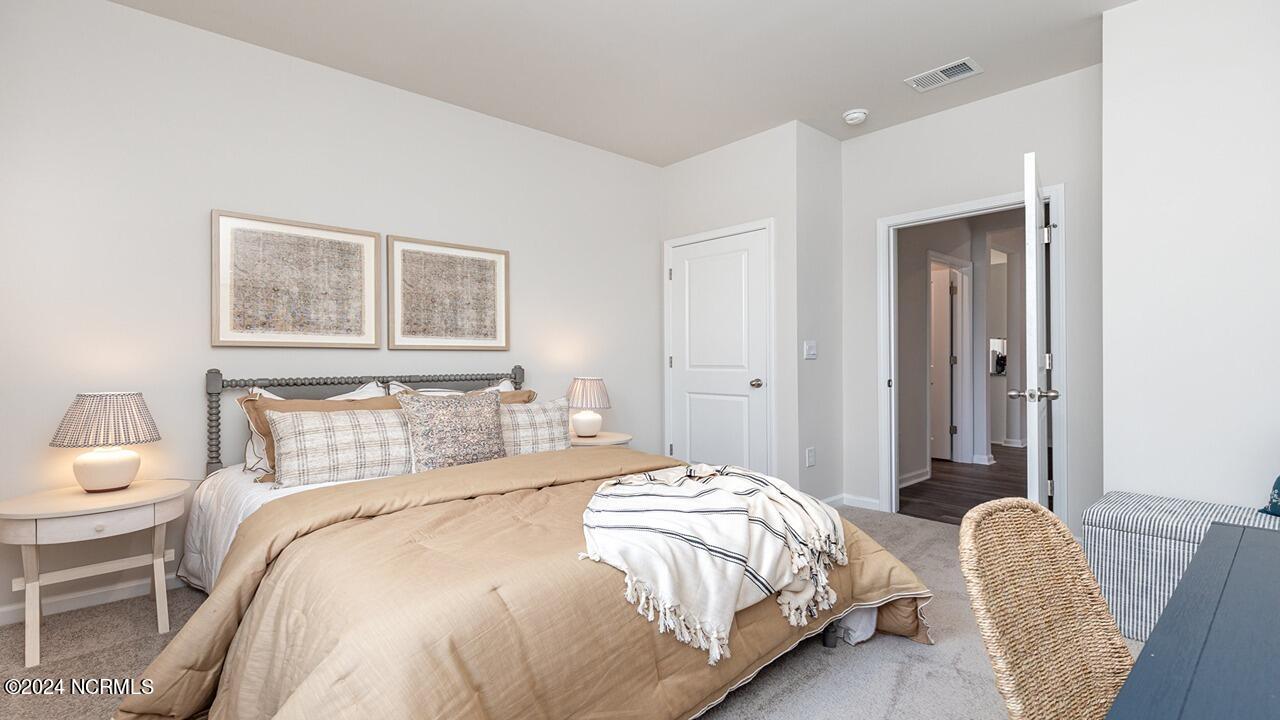 100504643 | Photo 20