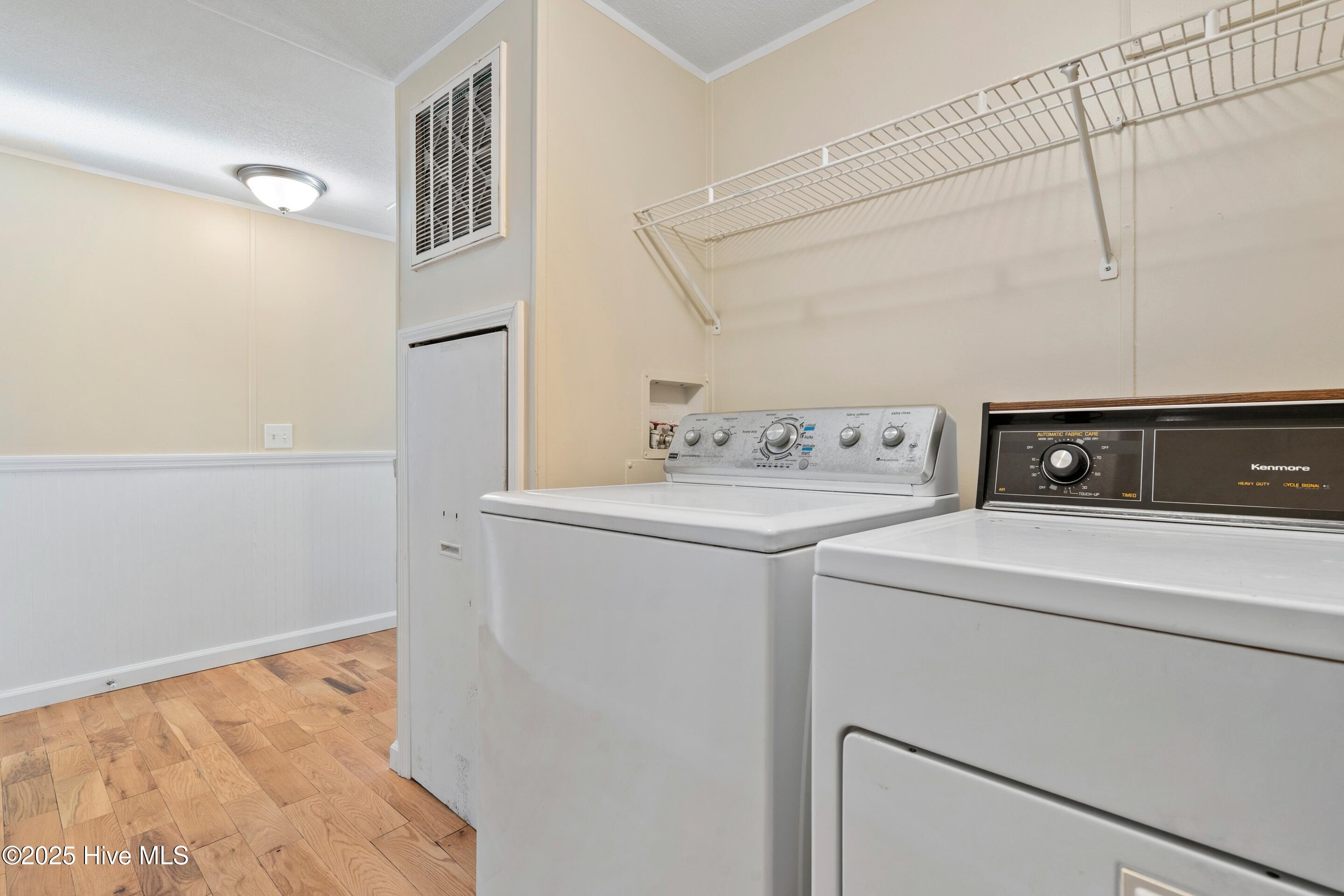 100546420 | Photo 30