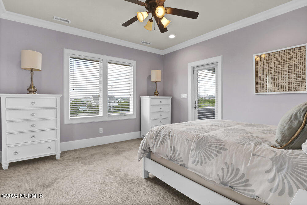 100498351 | Photo 44