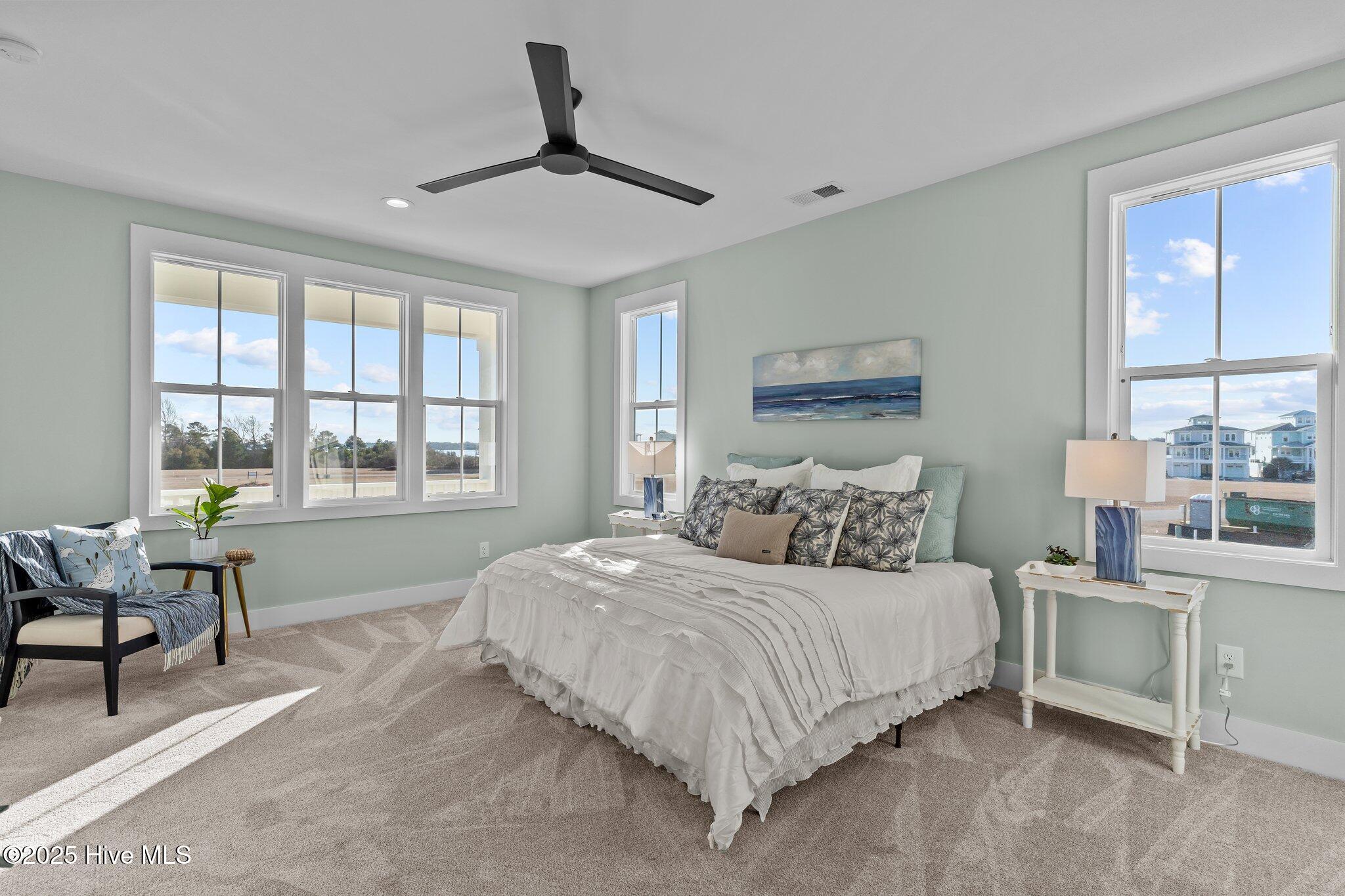 100484964 | Photo 16