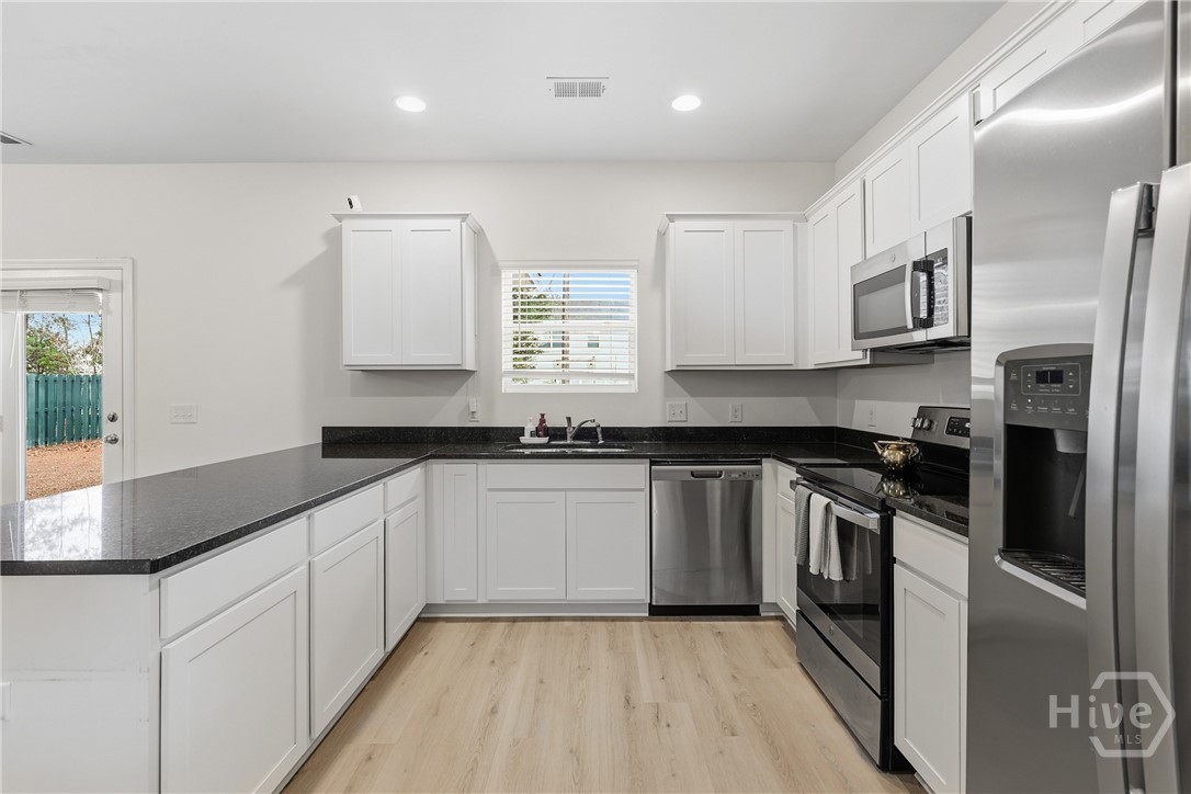 262 Wellstone Way, Richmond Hill, GA, 31324