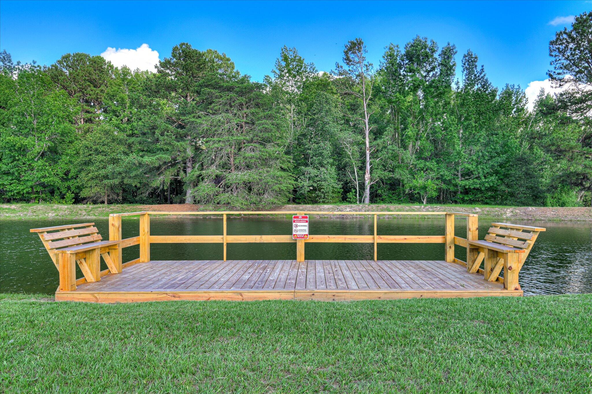 Dock w/ Seating