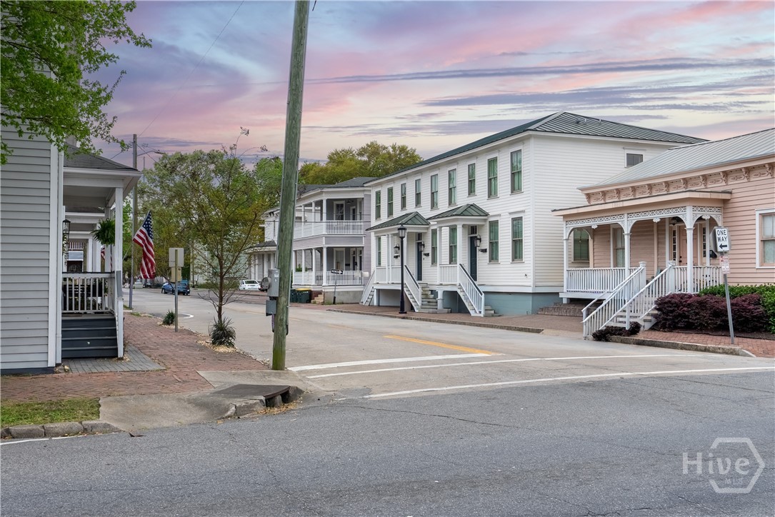 Homes for sale in Savannah, GA | 1402 Jefferson St, Savannah, GA 31401 | MLS# SA351834