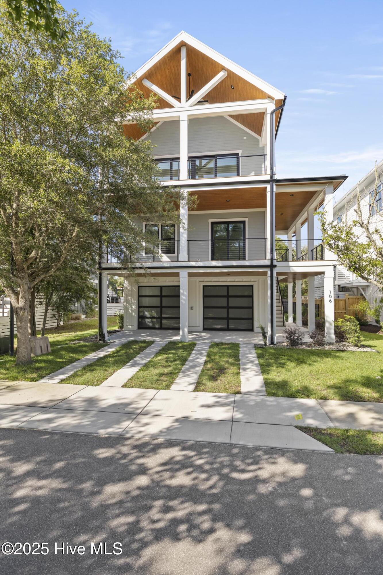 100517946 | Photo 27