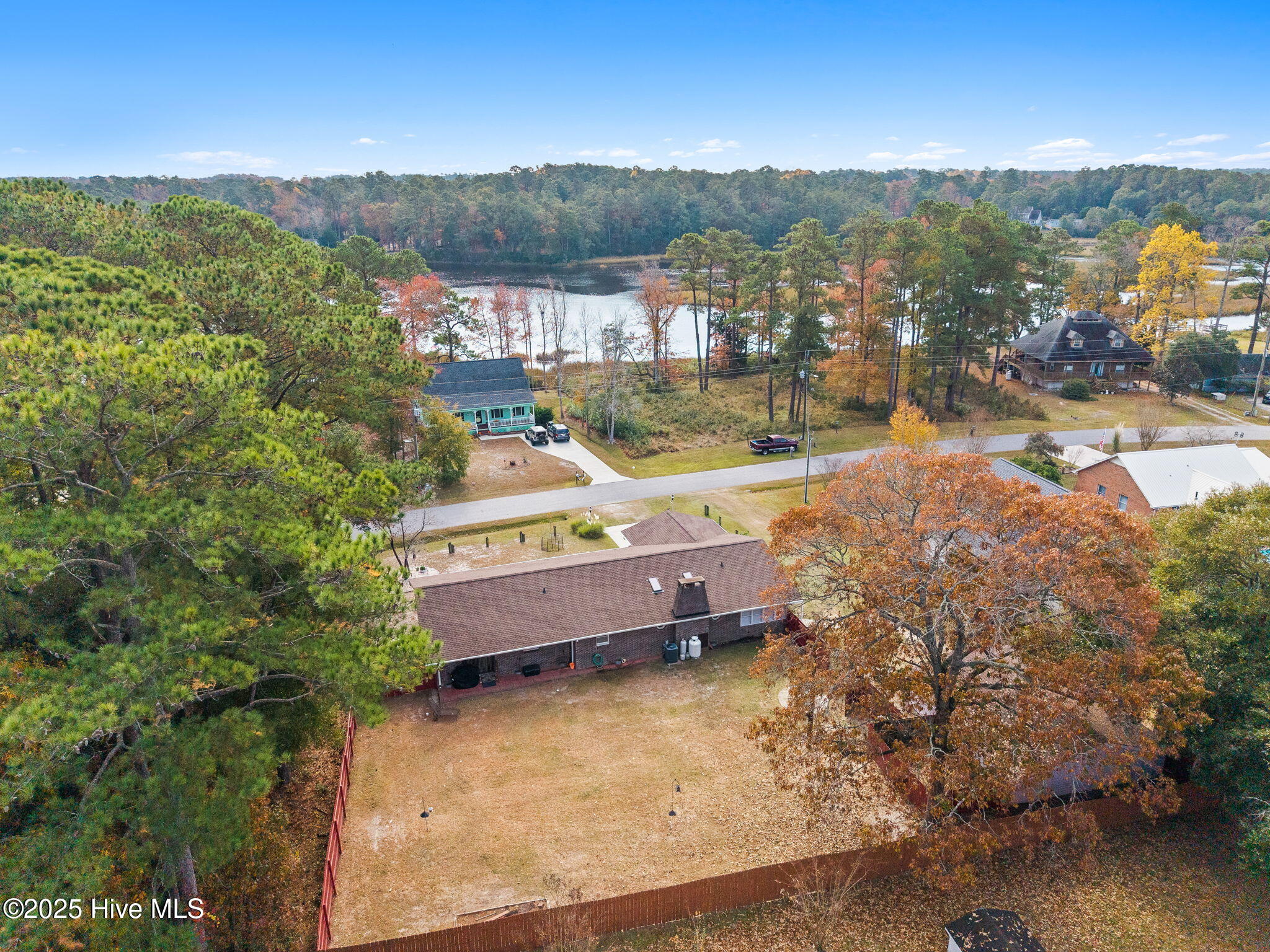 100543721 | Photo 54