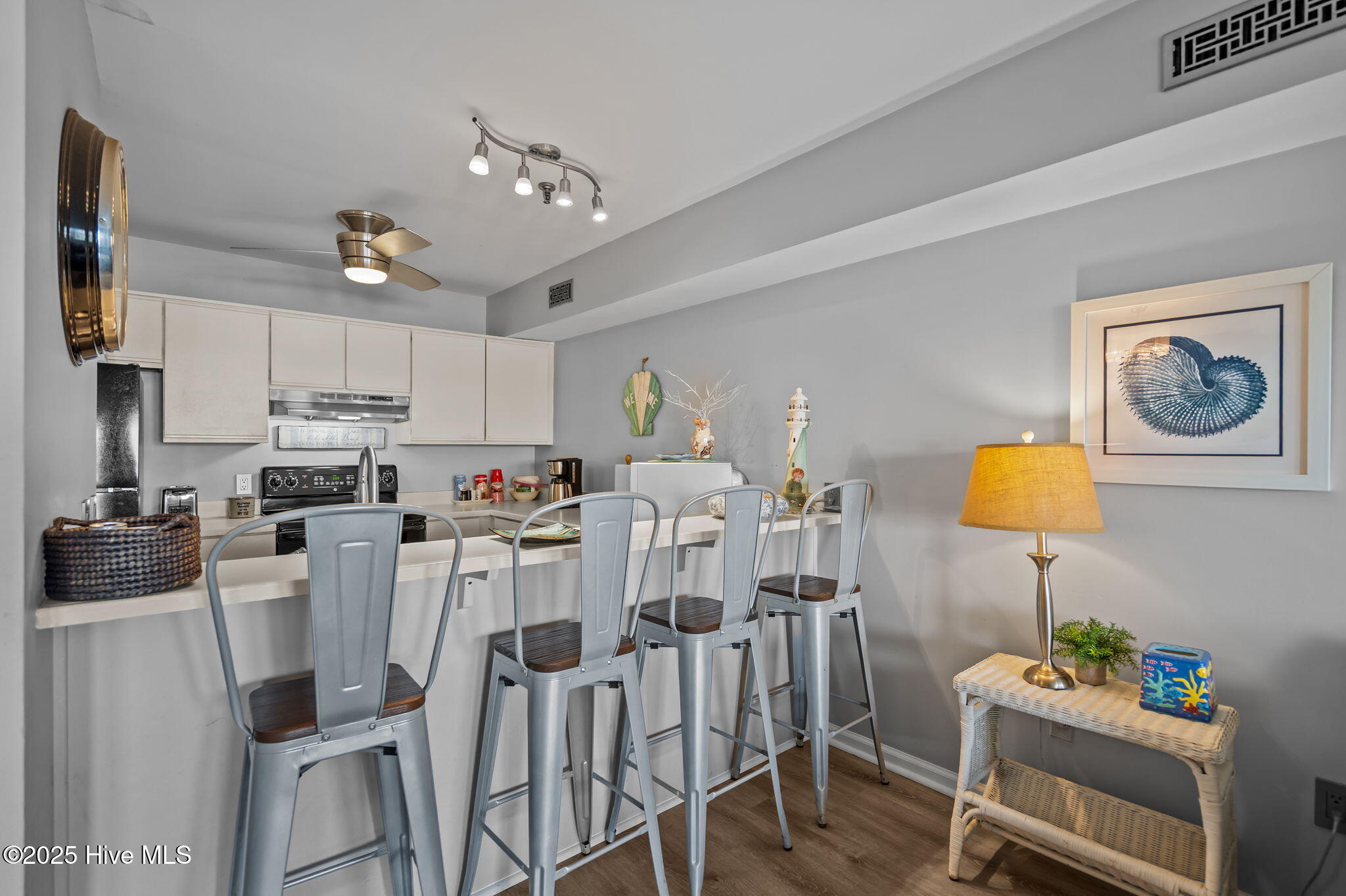 111 Florida Avenue UNIT Apt 3, Carolina Beach, NC, 28428