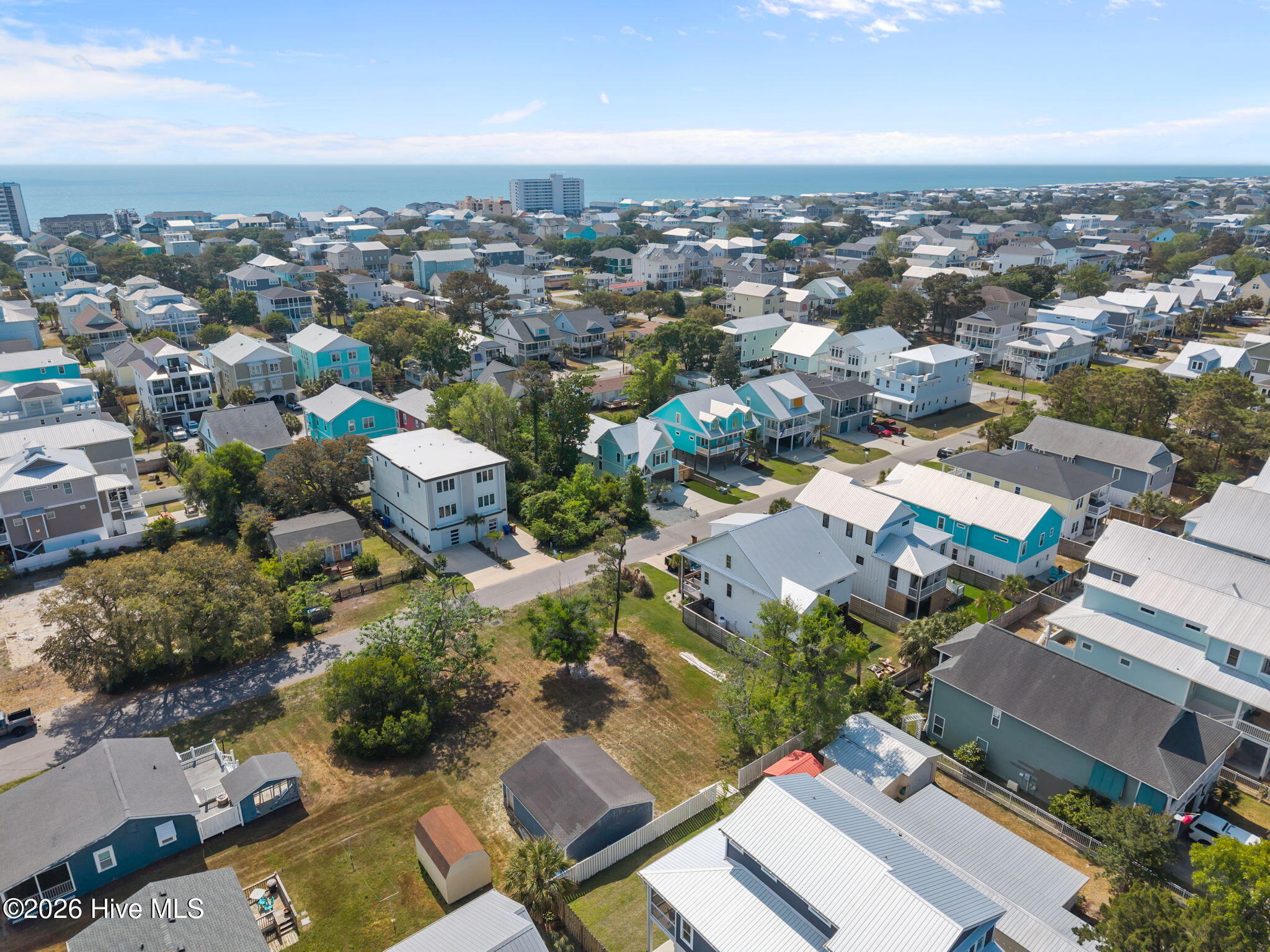 100569404 | Photo 12