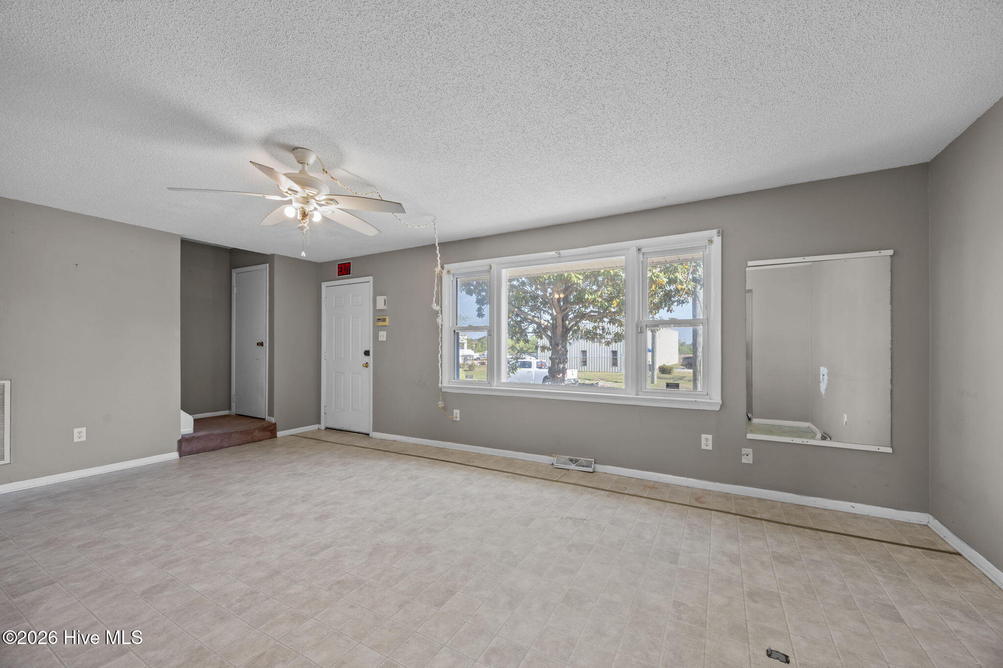 2501 Avery Street,Morehead City
