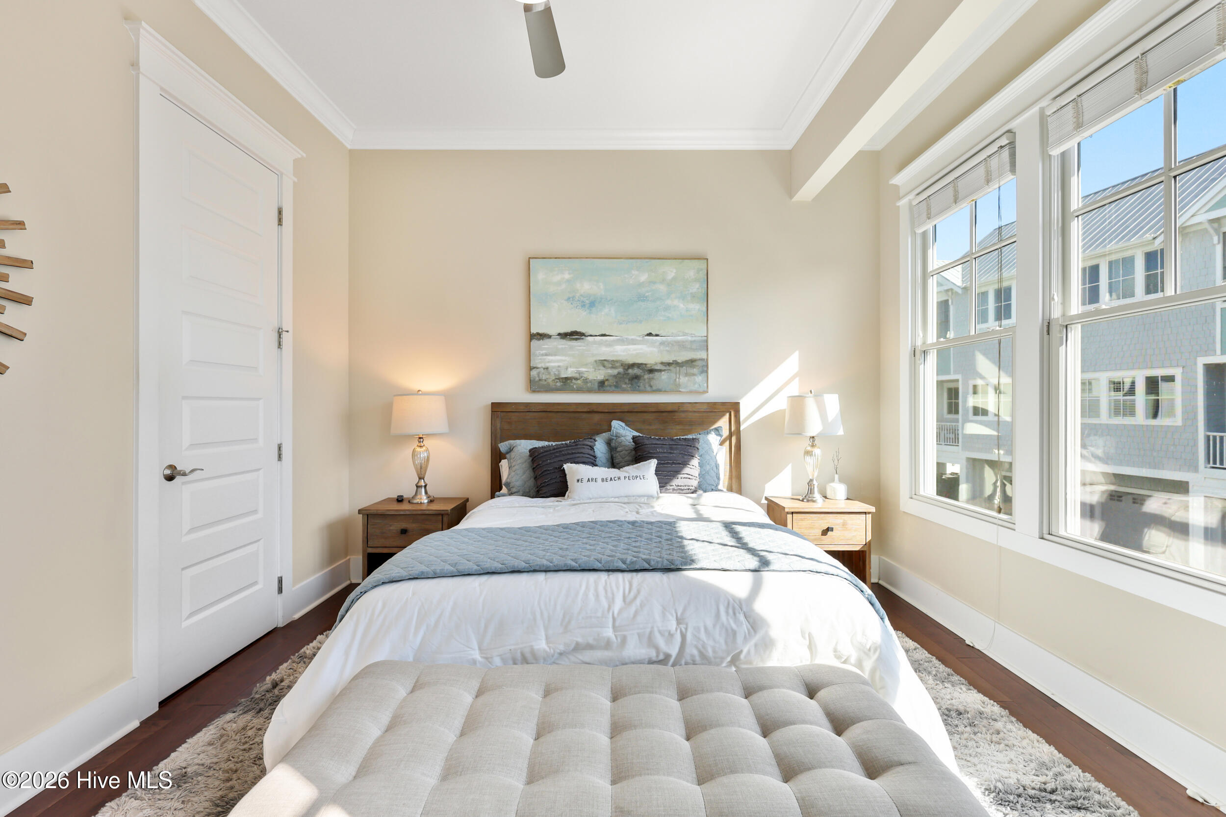 100553548 | Photo 30