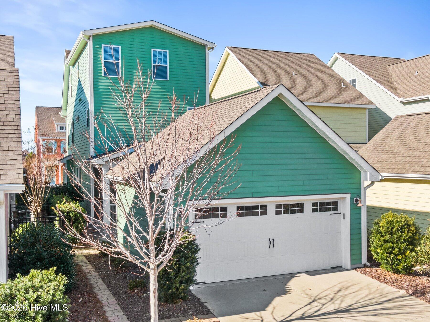 100547438 | Photo 27