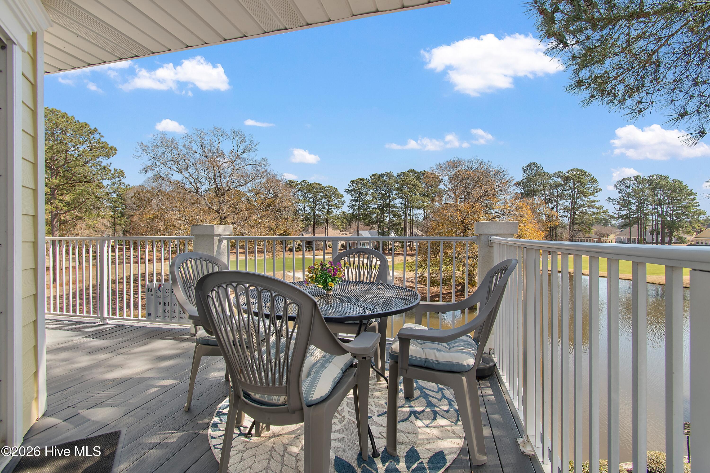 100556765 | Photo 26