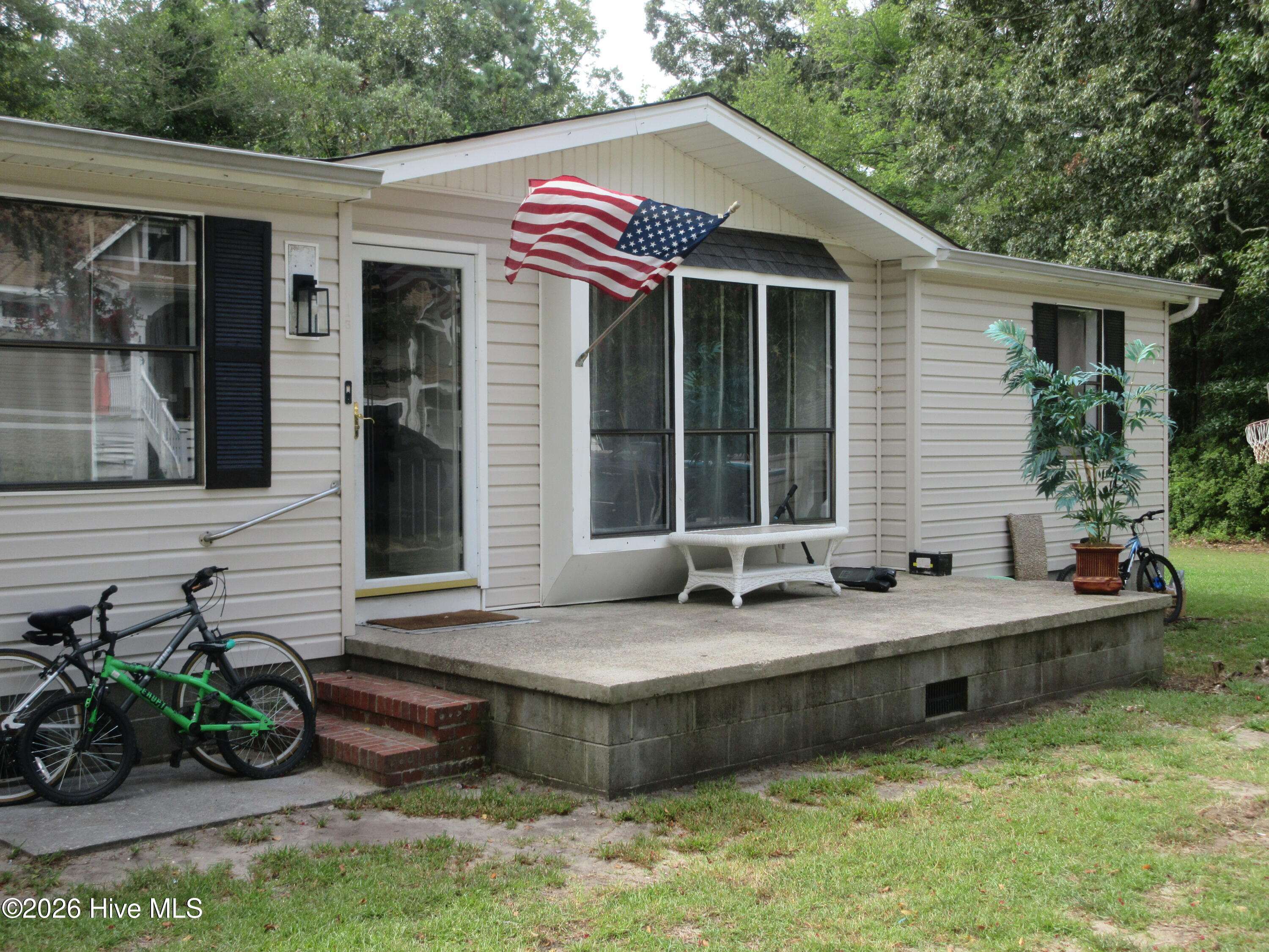 2nd image of 113 Briggs St, Jarvisburg, NC 27947 | MLS# 100598272