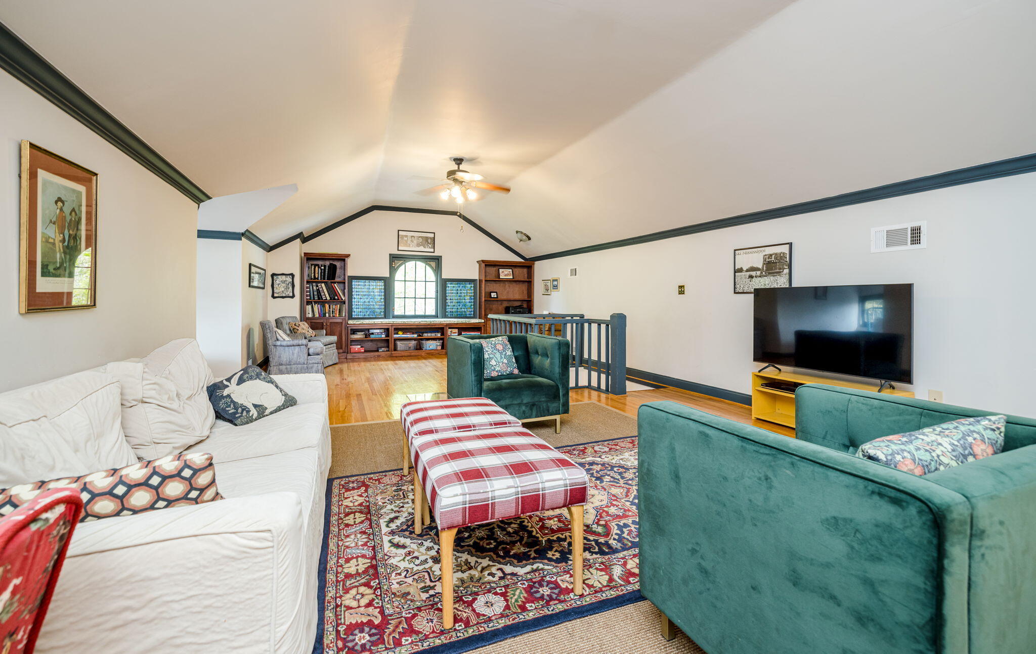 2409Central-71