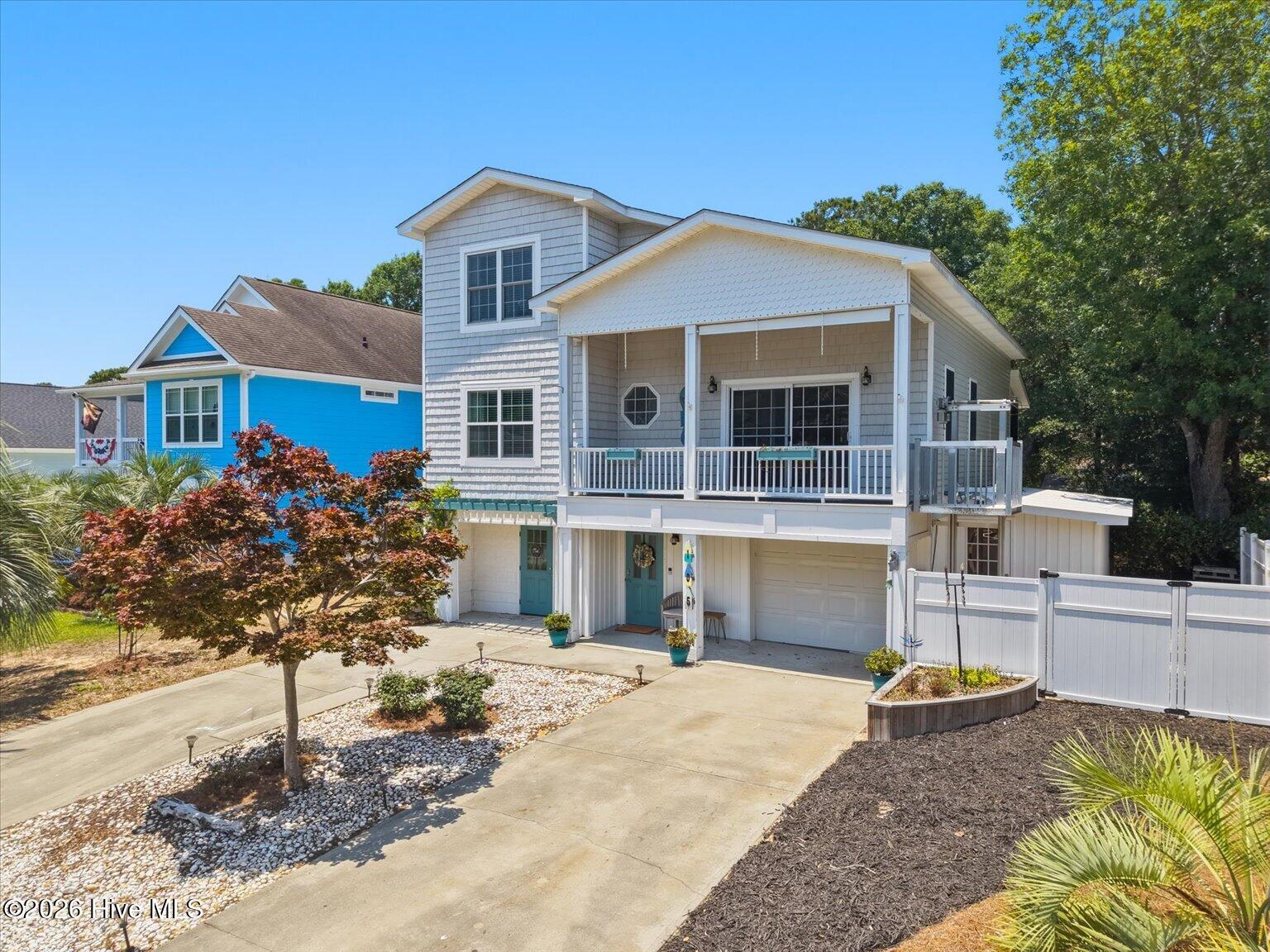 Photo 1 of Single family home for sale at 105 Se 17th Street, Oak Island, NC 28465 | MLS# 100546689 | Listing updated on 2026-09-03