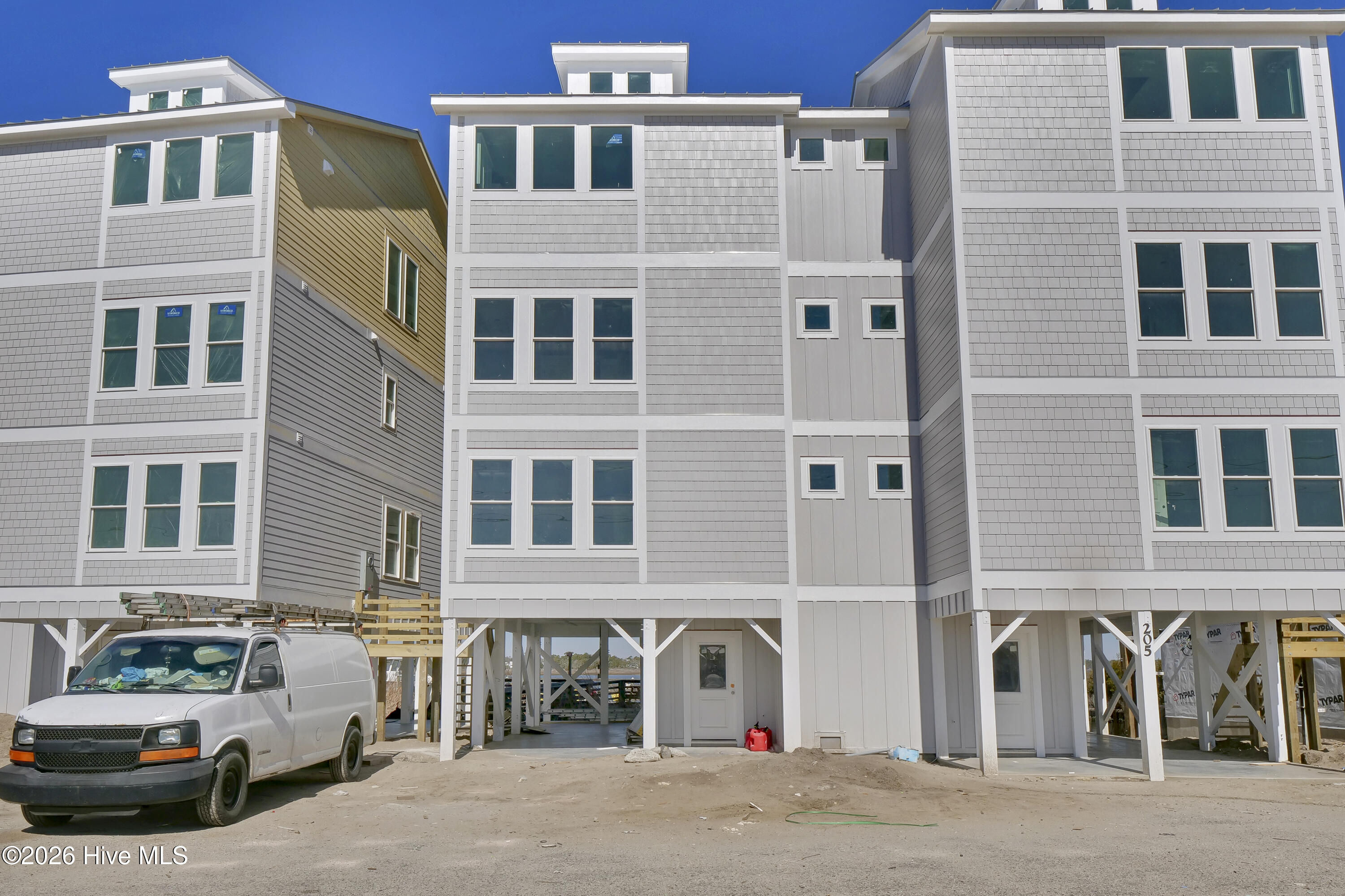 205 N New River Drive, Surf City, NC 28445 – photo 7: P3099999