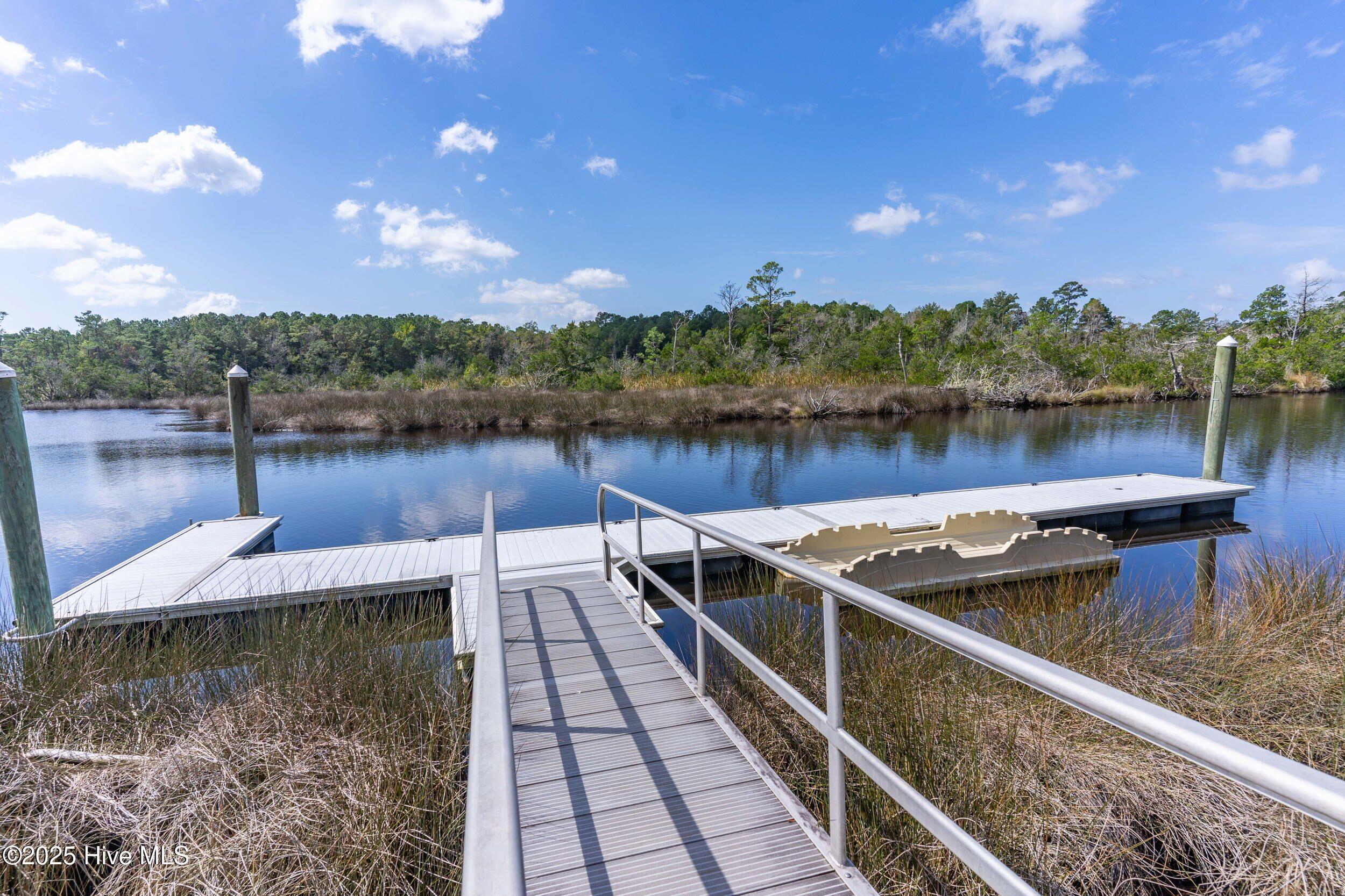 100535335 | Photo 62