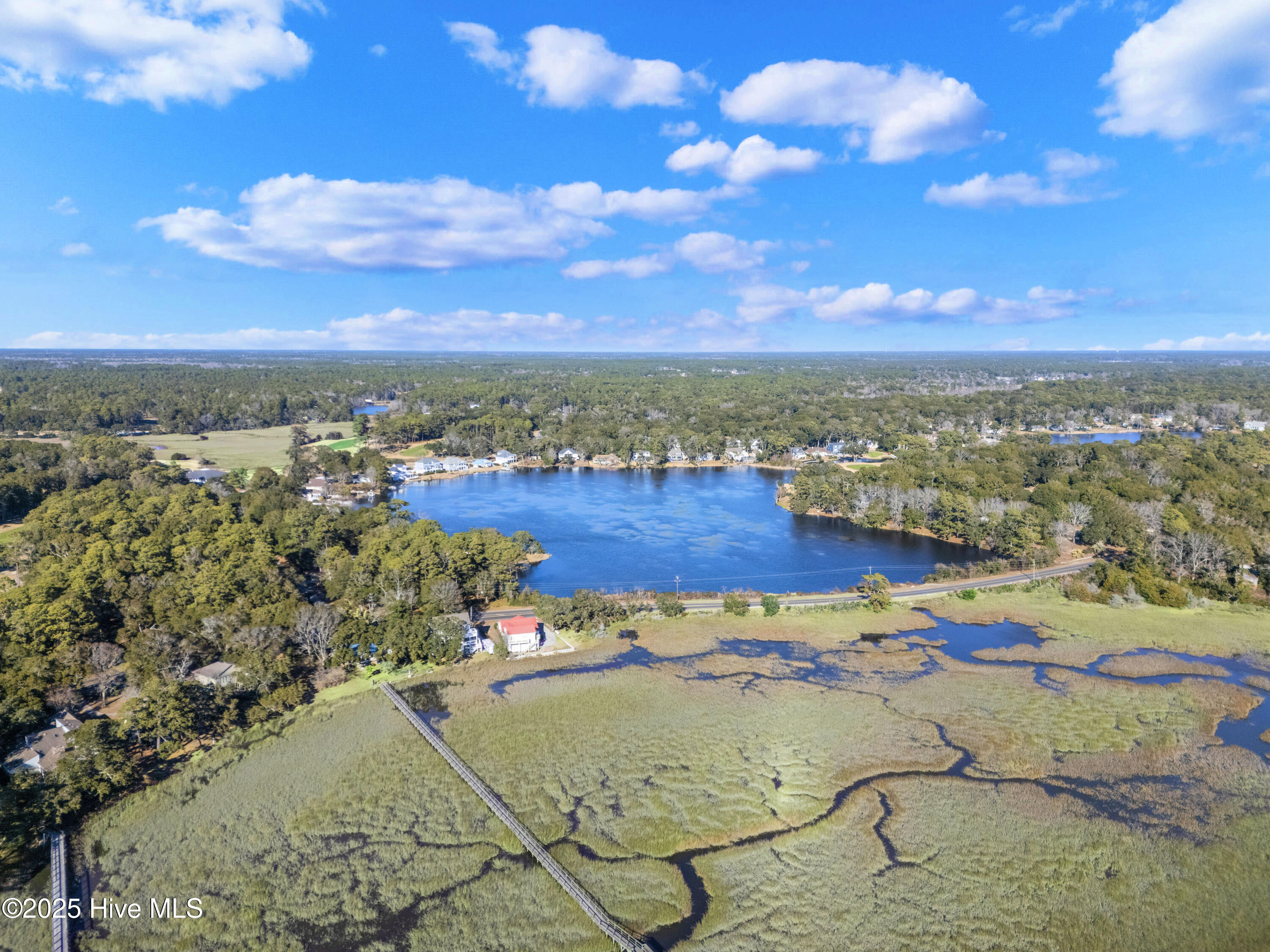 100563650 | Photo 36