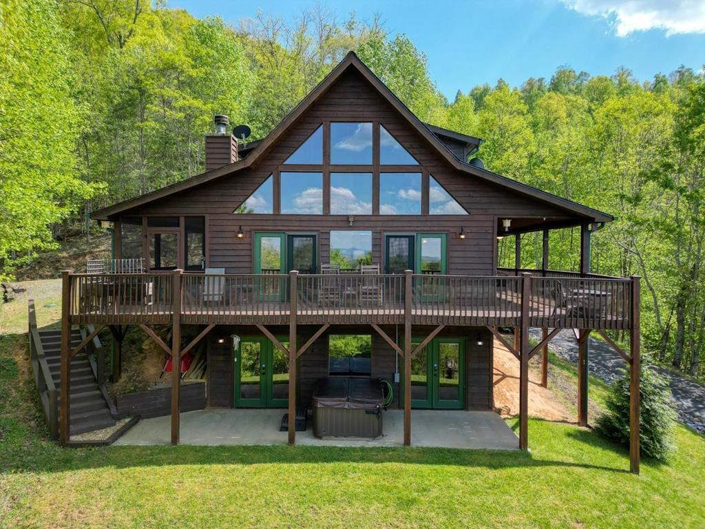 249 Buck Ridge Drive, Murphy, NC 28906 Listing Photo  2