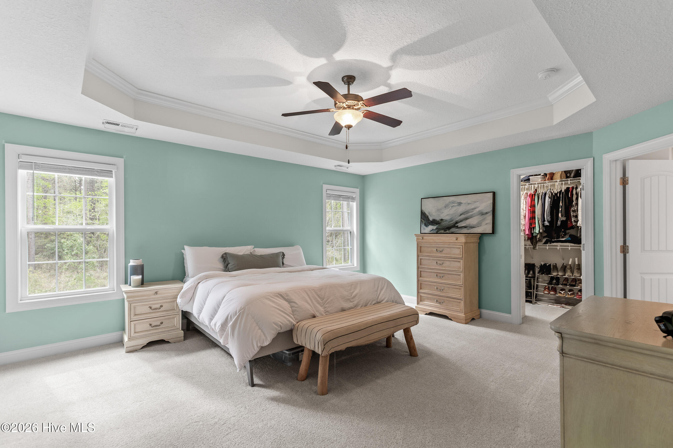 100564730 | Photo 20