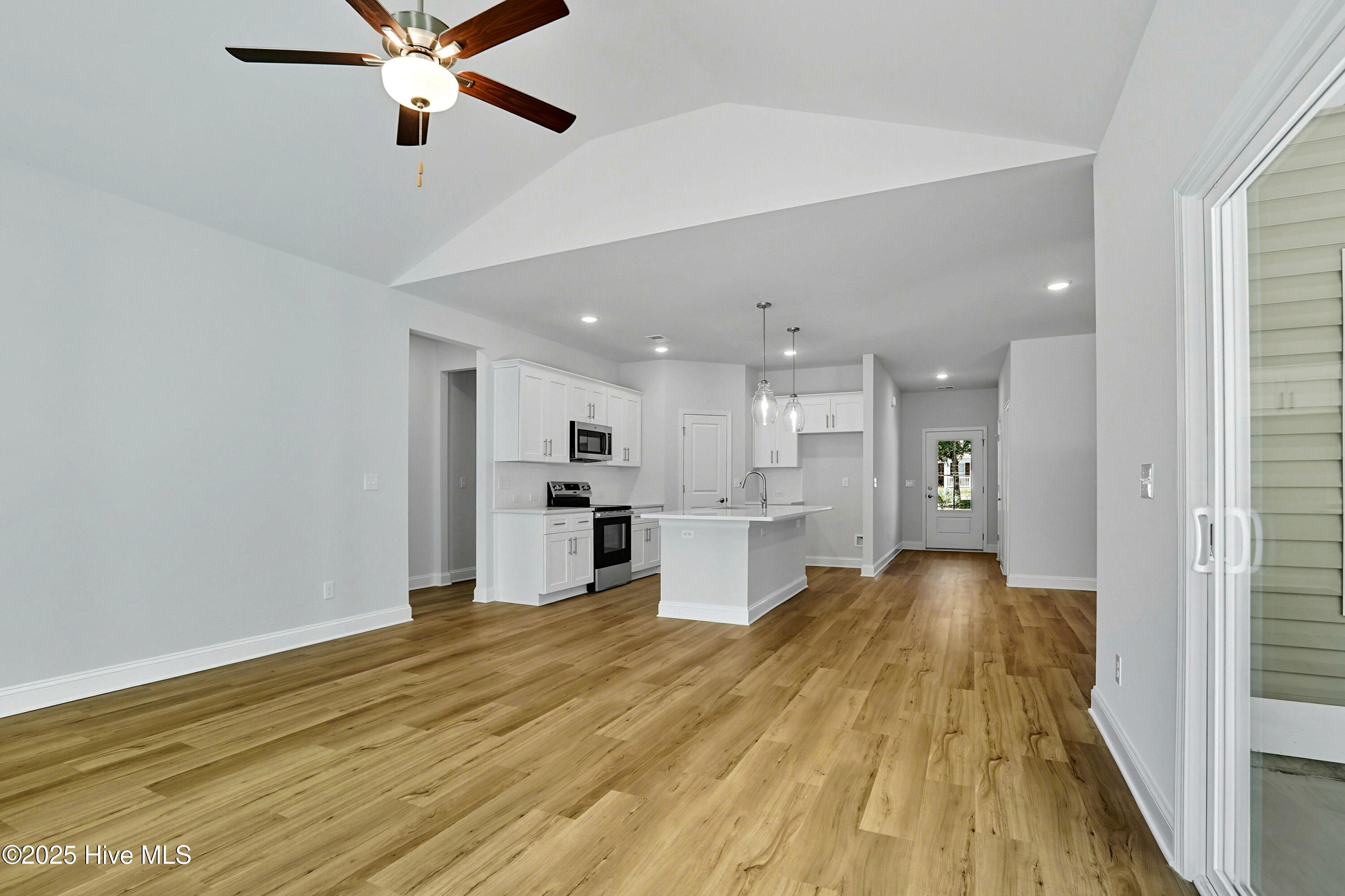2594 (&2604&2610) Bellamy Drive SW, Supply, NC 28462 – photo 15: HP3V6A9236