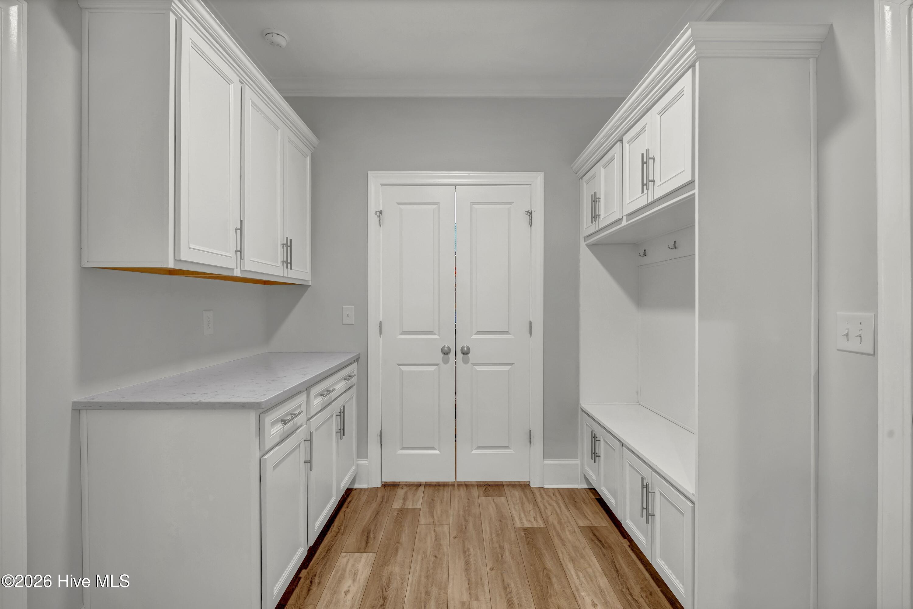 100555311 | Photo 21