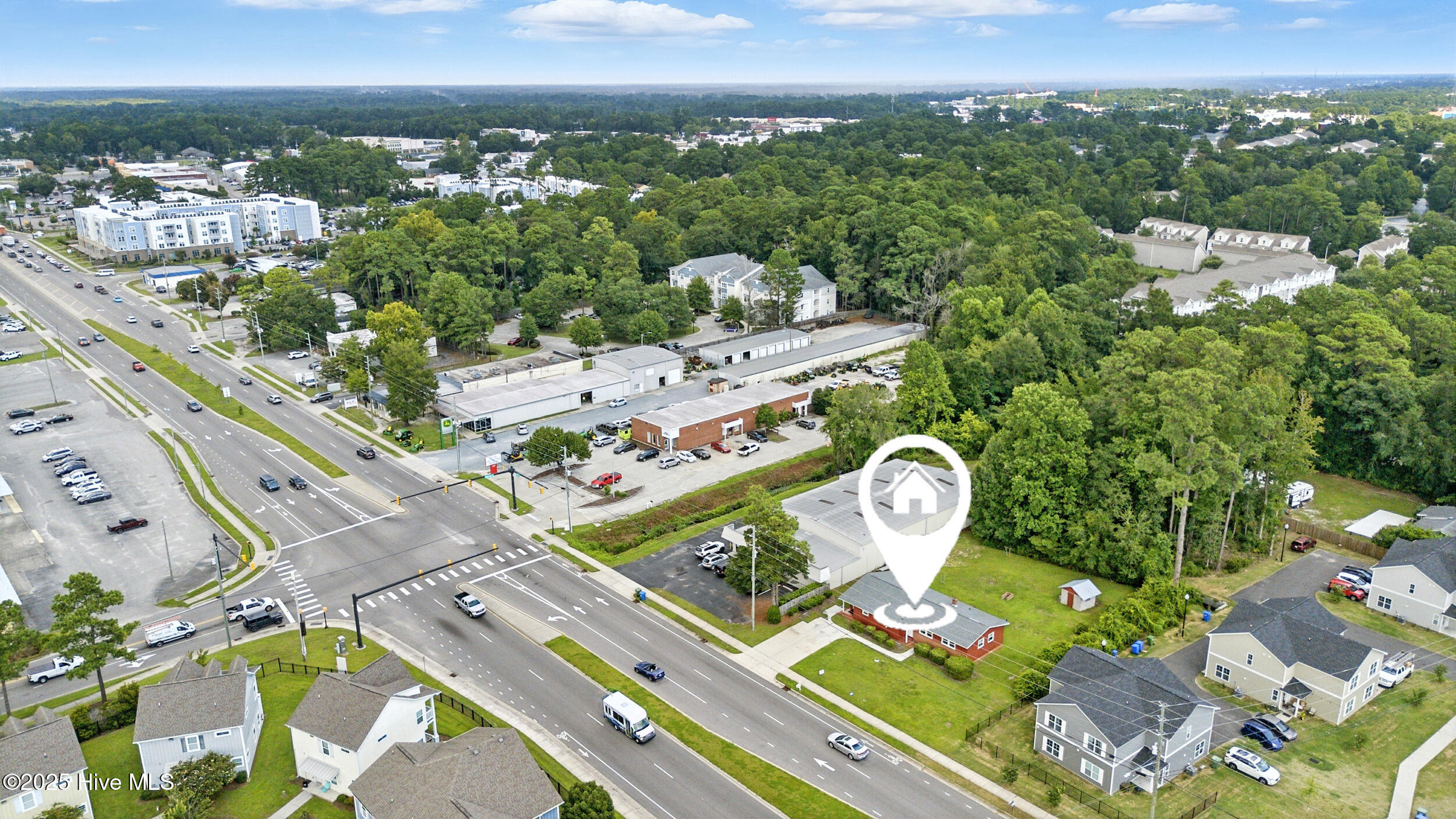 100526914 | Photo 19