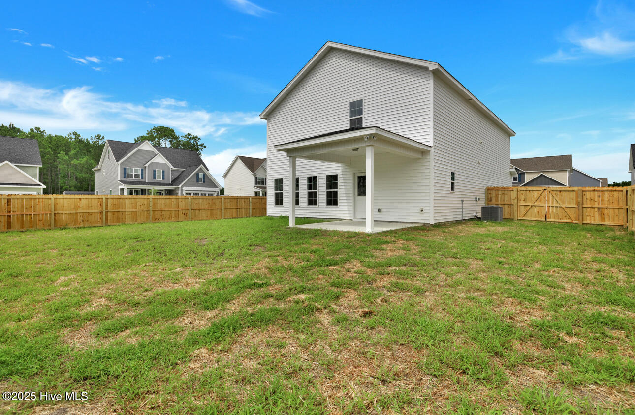 100483735 | Photo 32