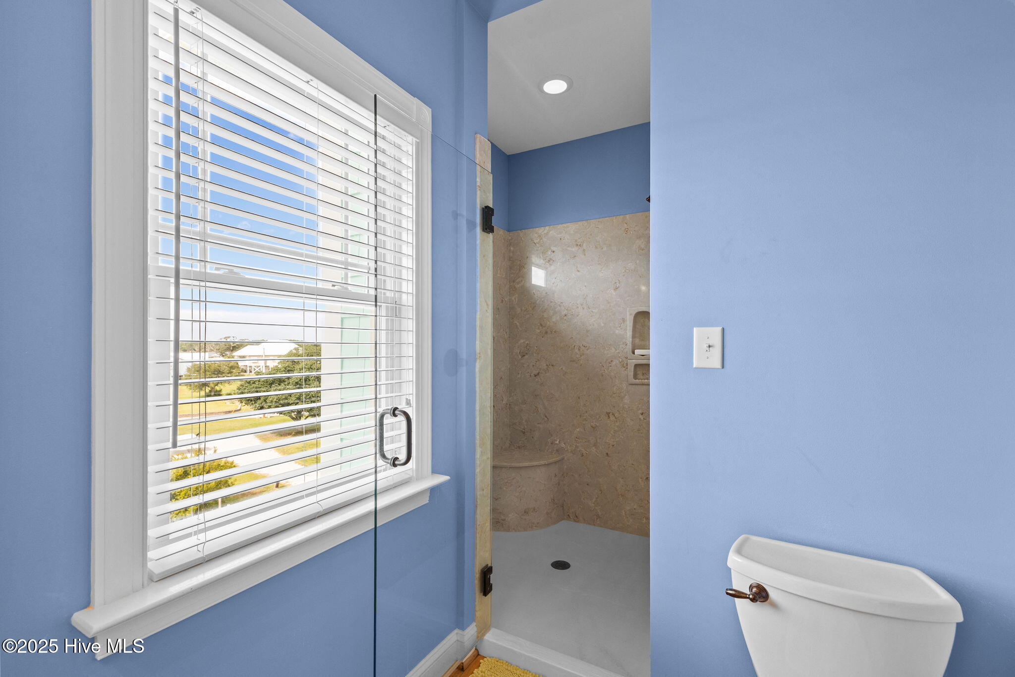 389 Live Oak Road, Newport, NC, 28570