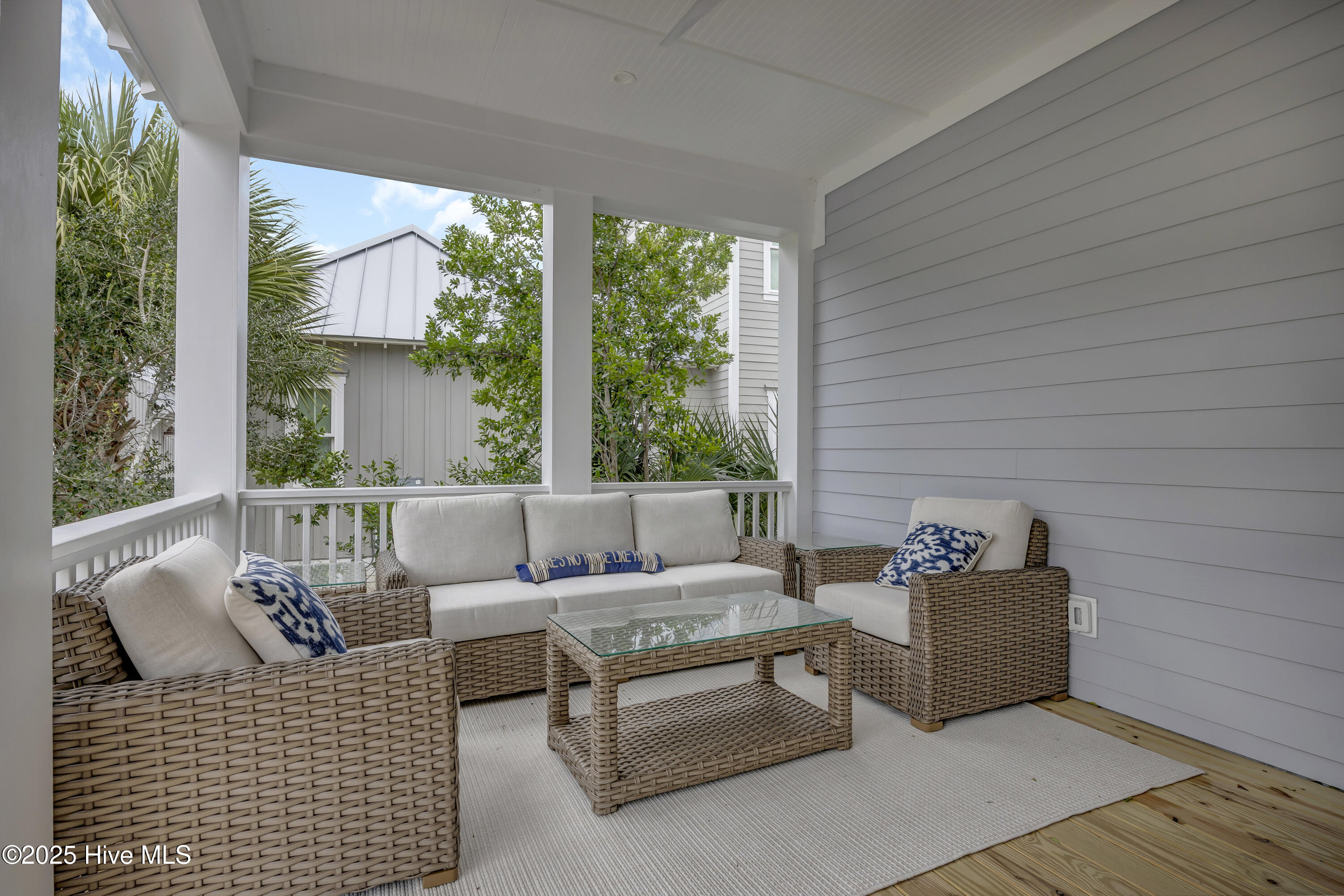 100507962 | Photo 41