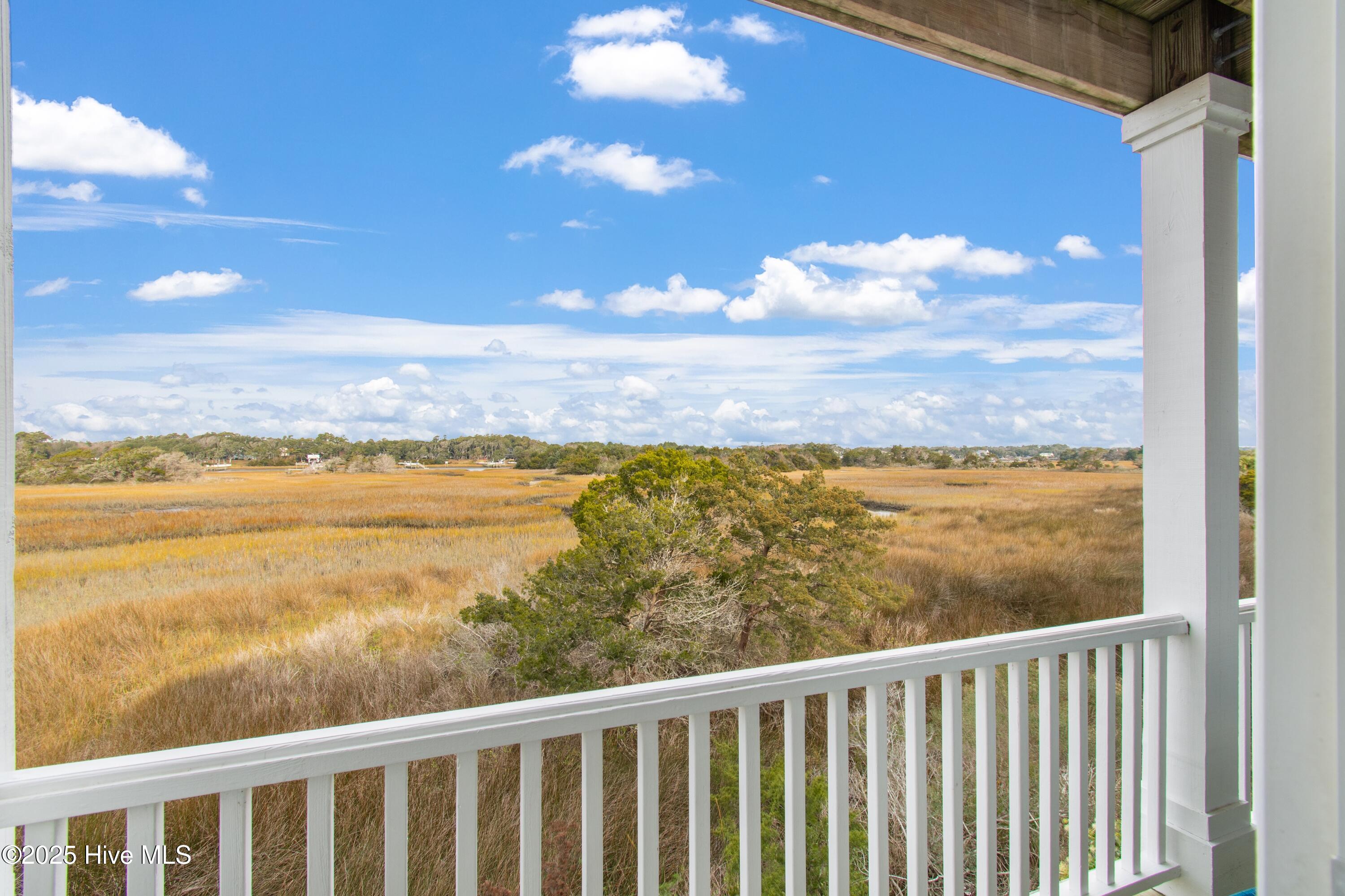 100541969 | Photo 66