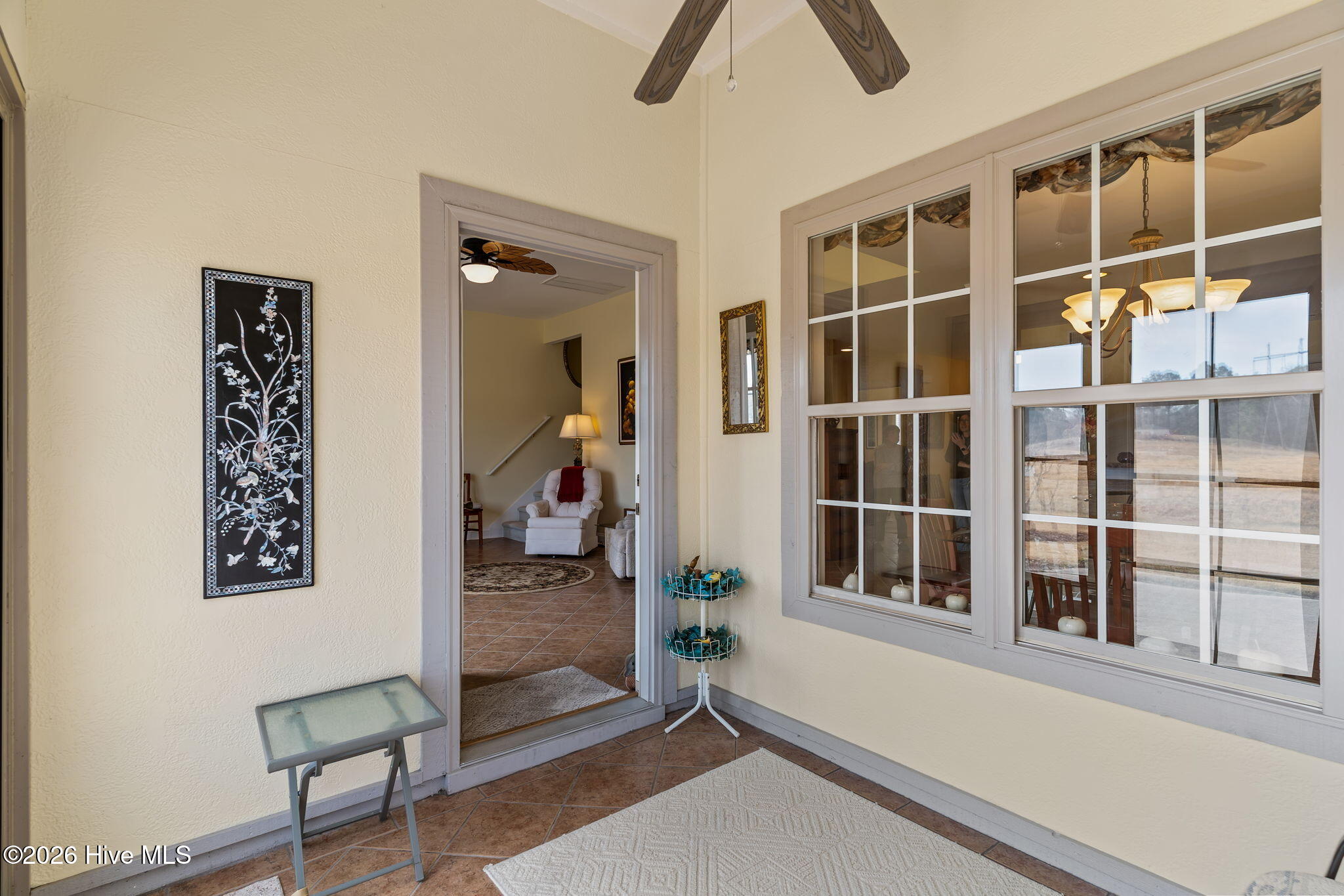 100556733 | Photo 22